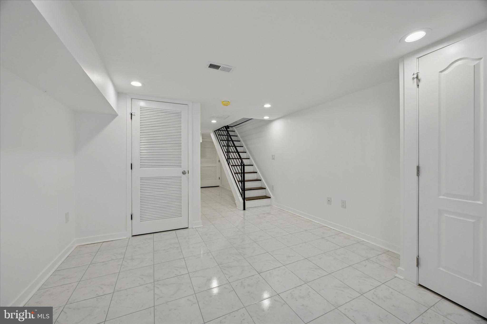 GRAYS FERRY - Residential