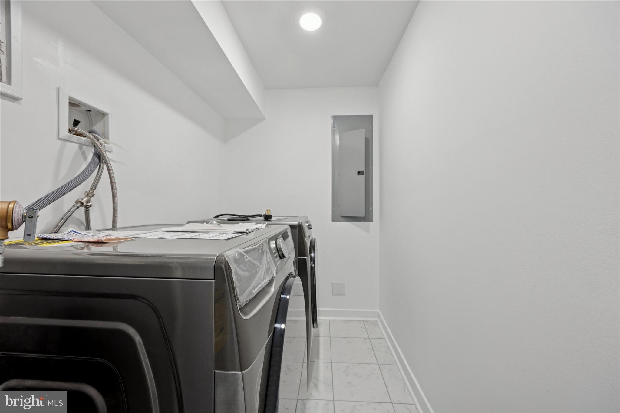 GRAYS FERRY - Residential