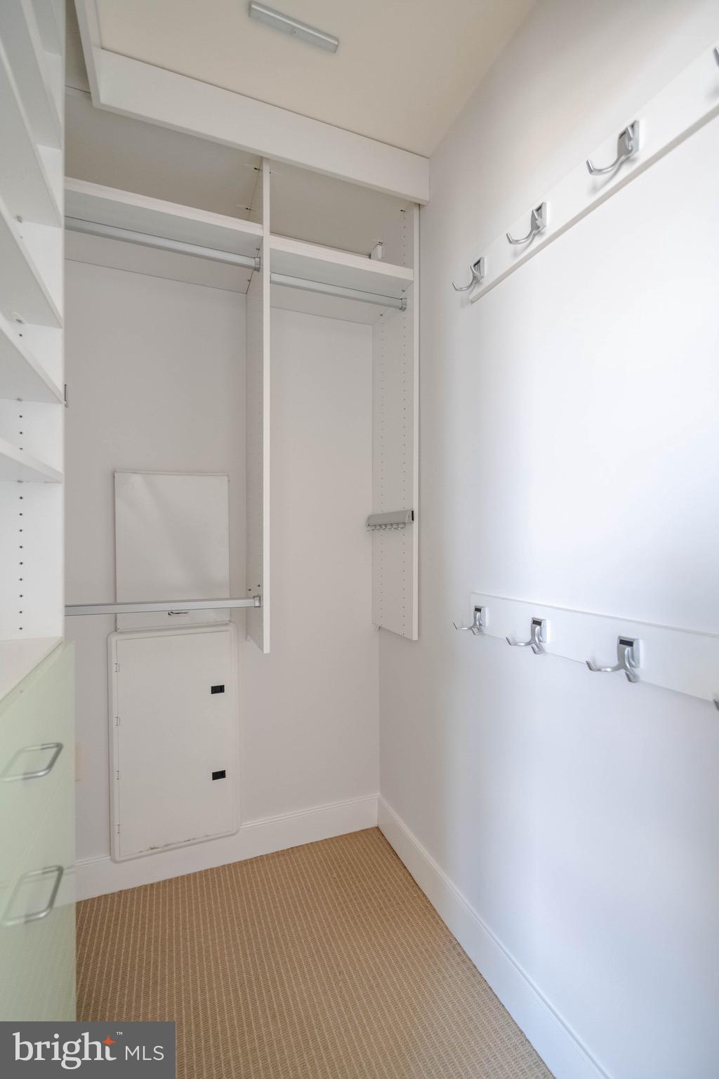 HARBOR EAST - Residential