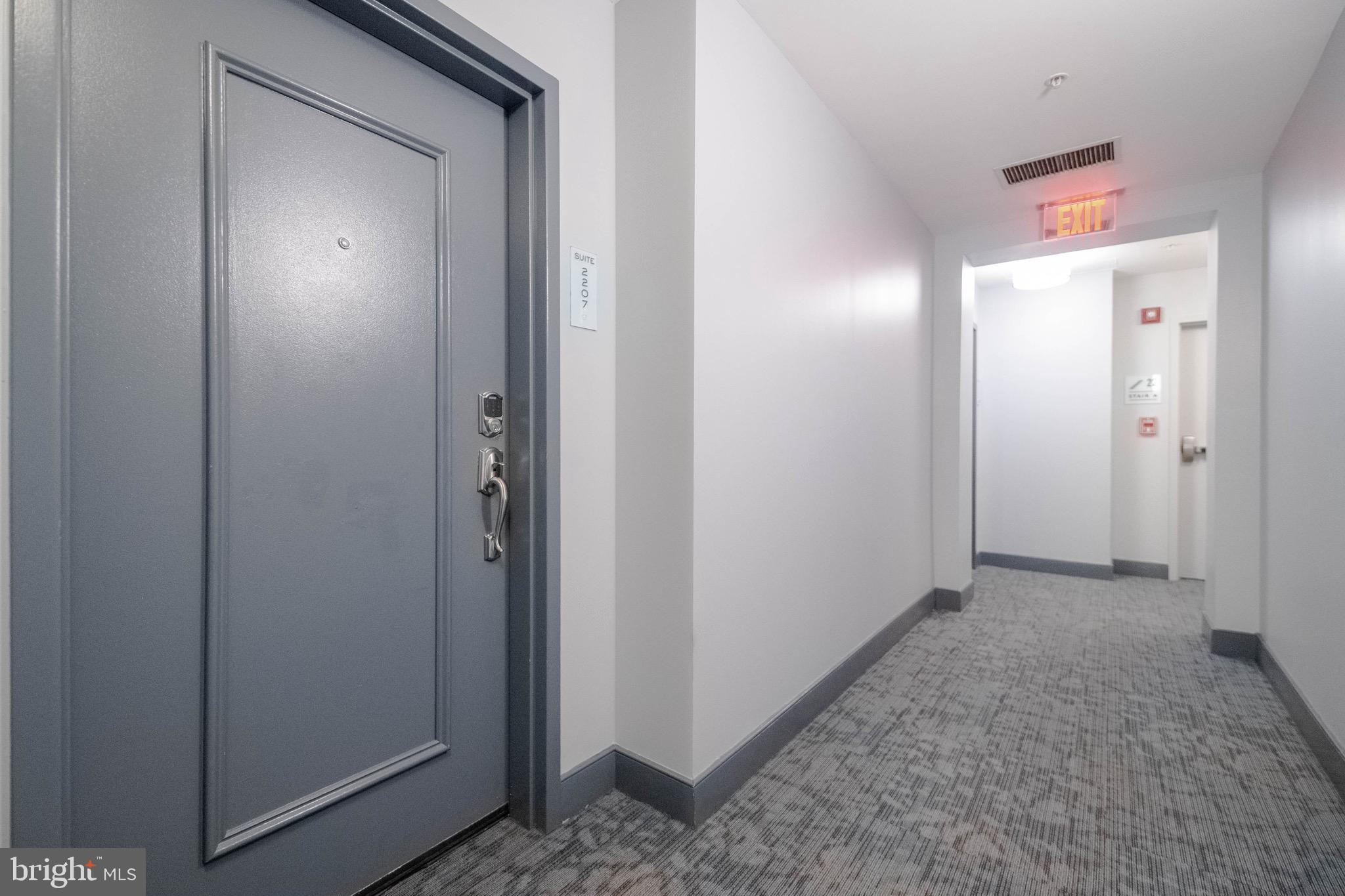 HARBOR EAST - Residential