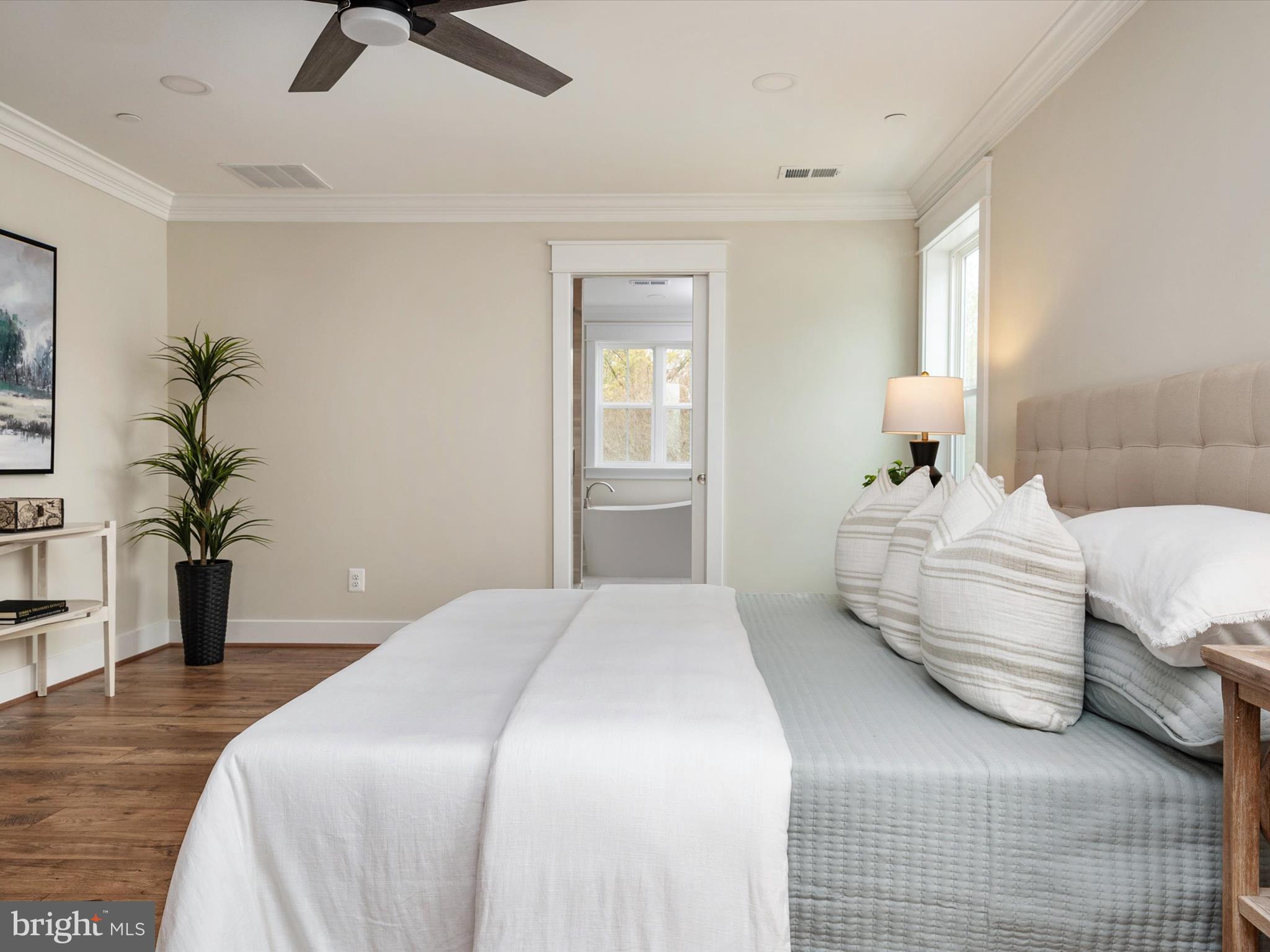 EASTPORT - Residential