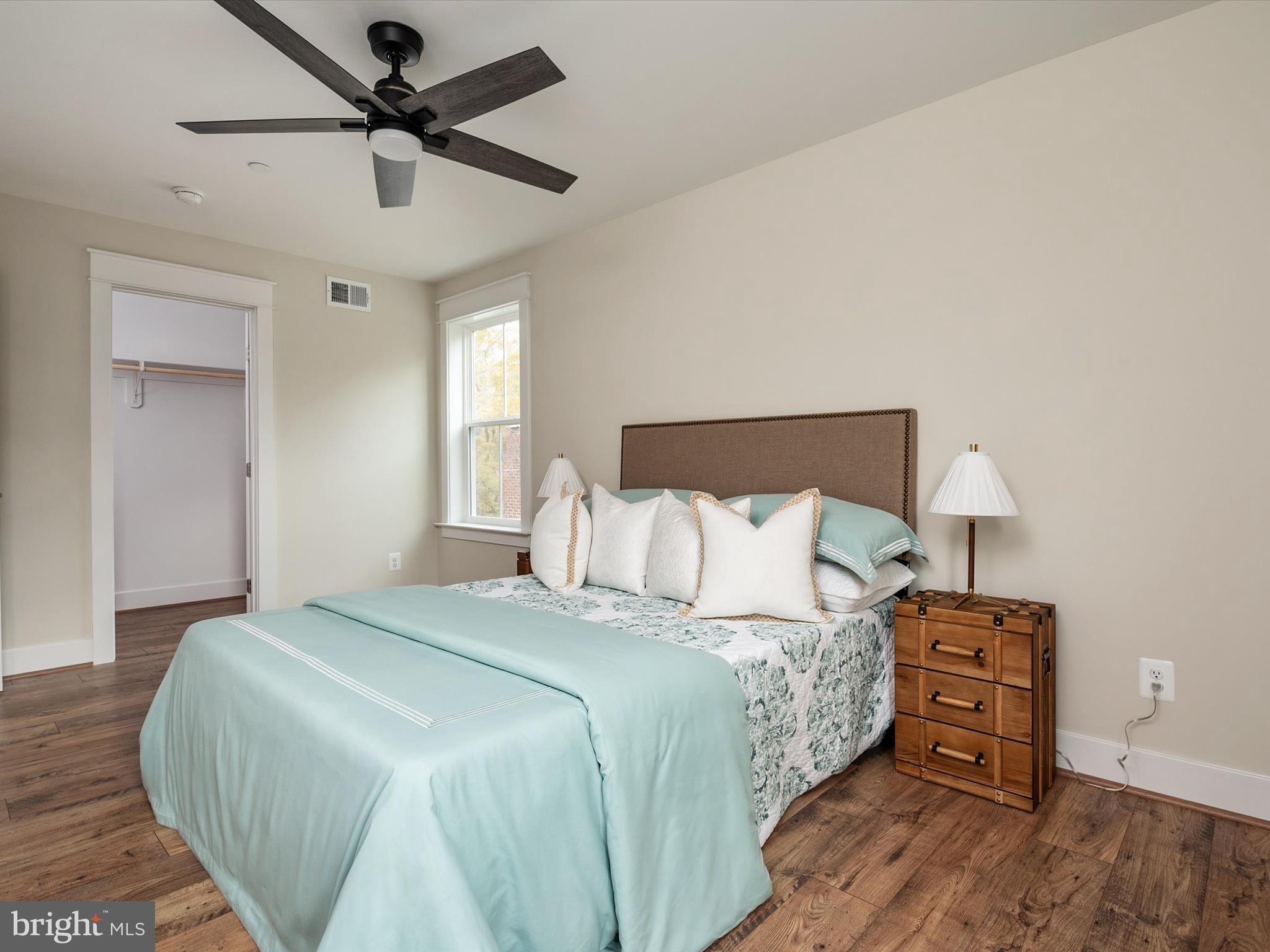 EASTPORT - Residential