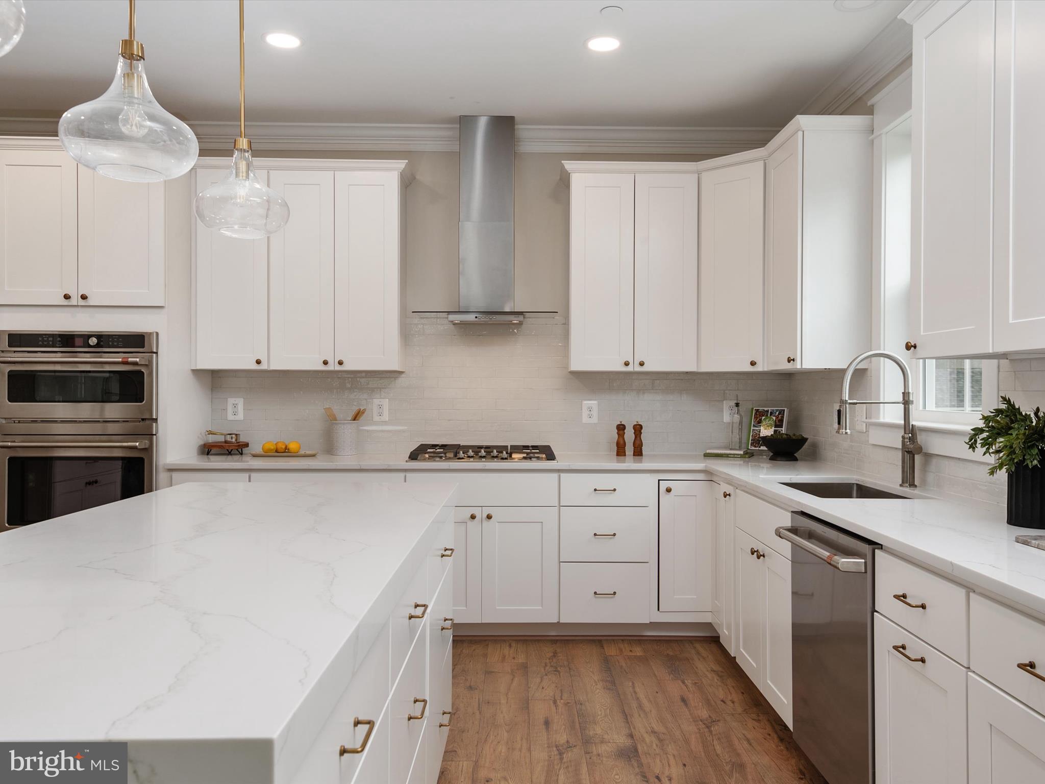 EASTPORT - Residential