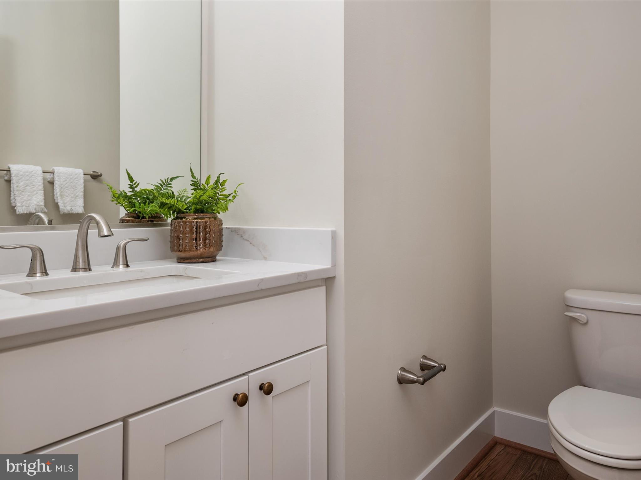 EASTPORT - Residential