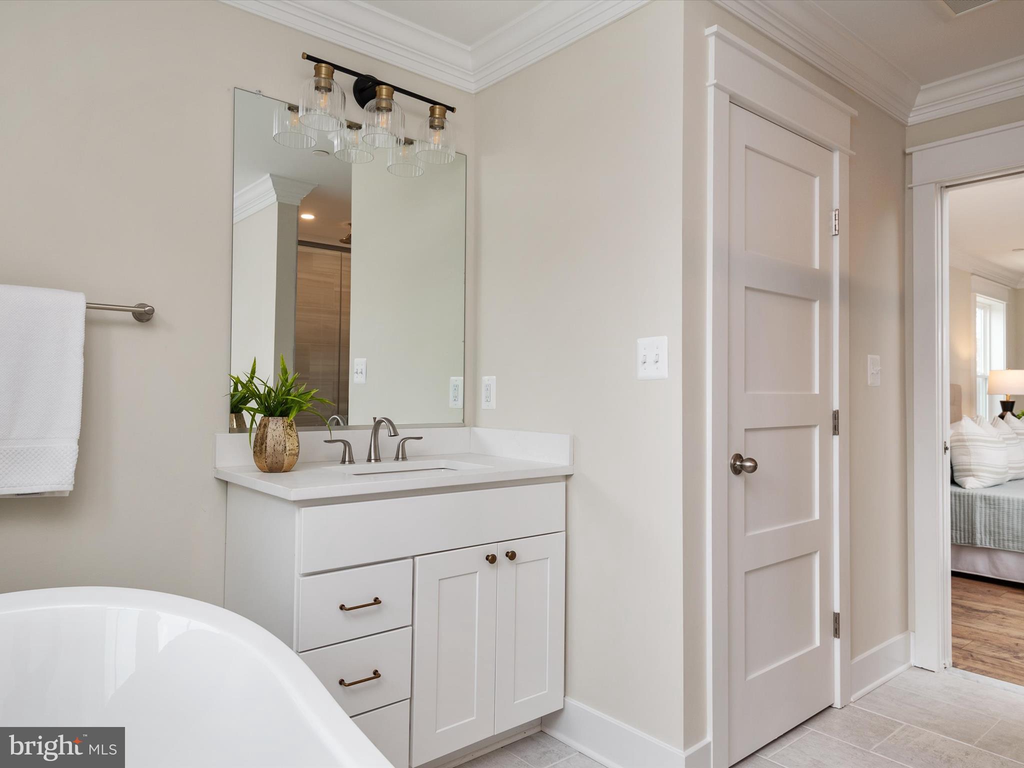 EASTPORT - Residential