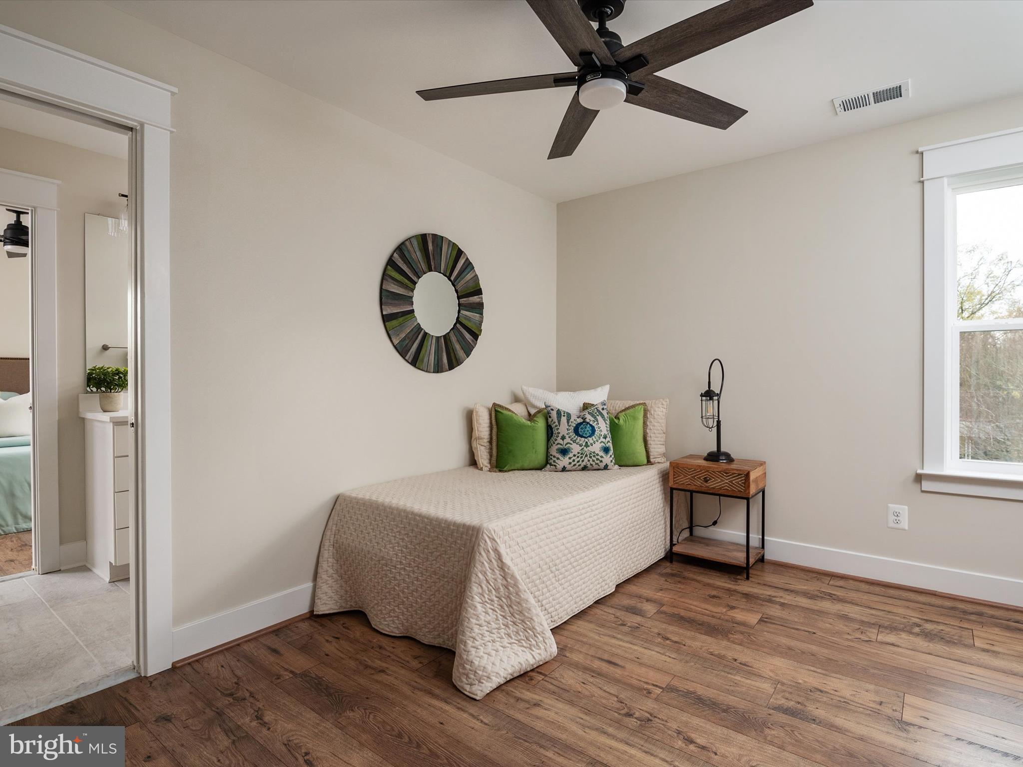 EASTPORT - Residential