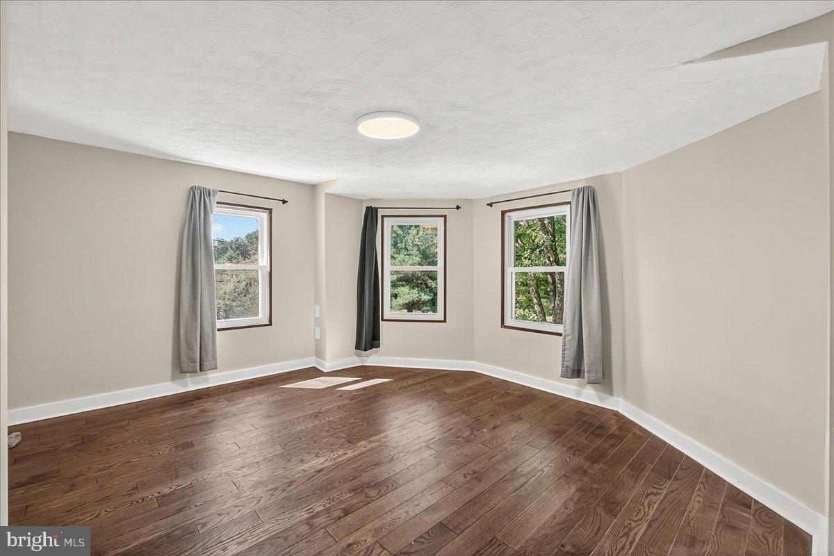 ELDERSBURG - Residential