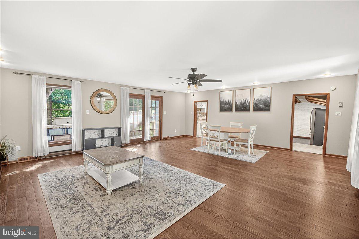 ELDERSBURG - Residential