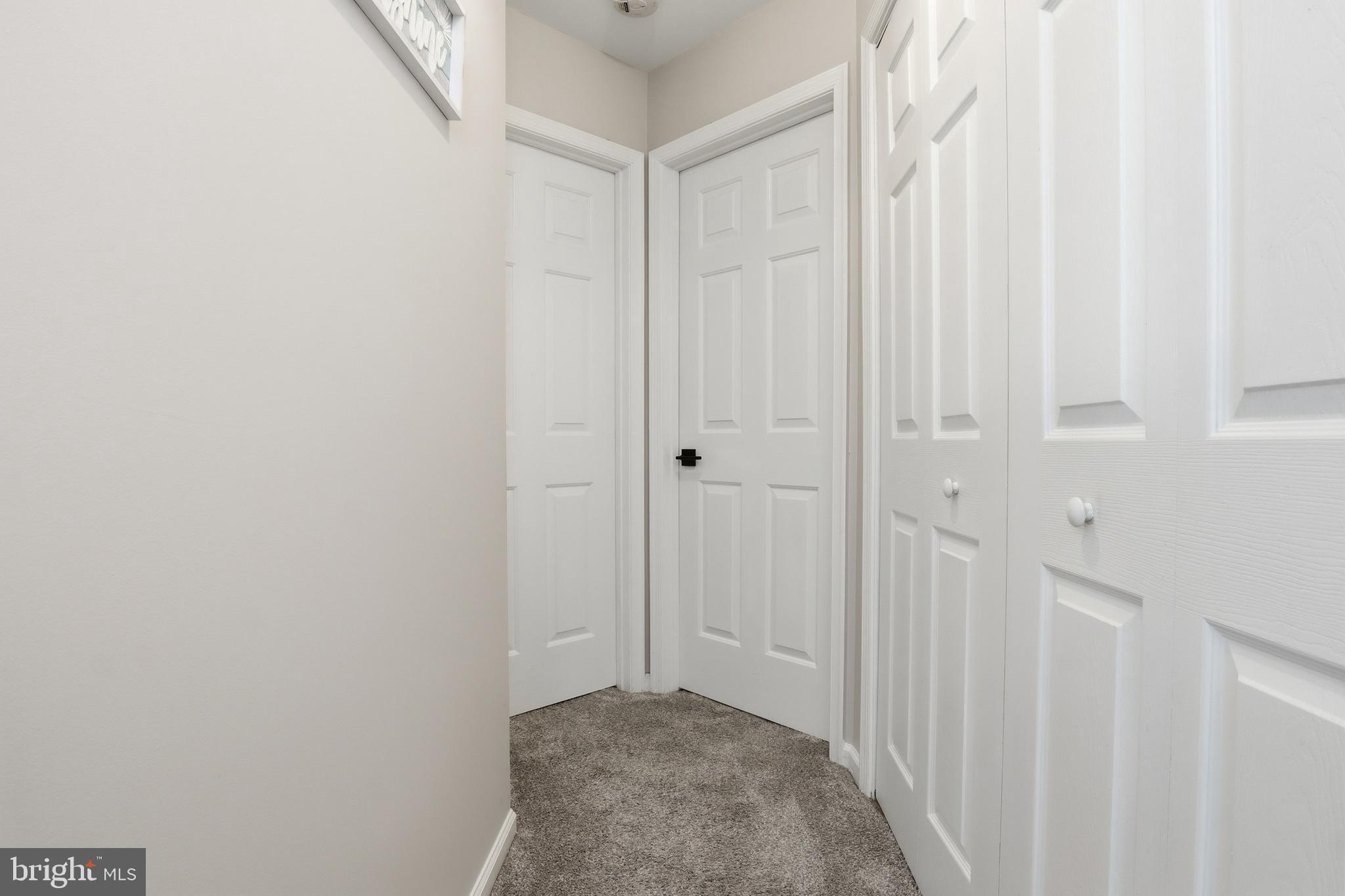 EDGEWATER - Residential