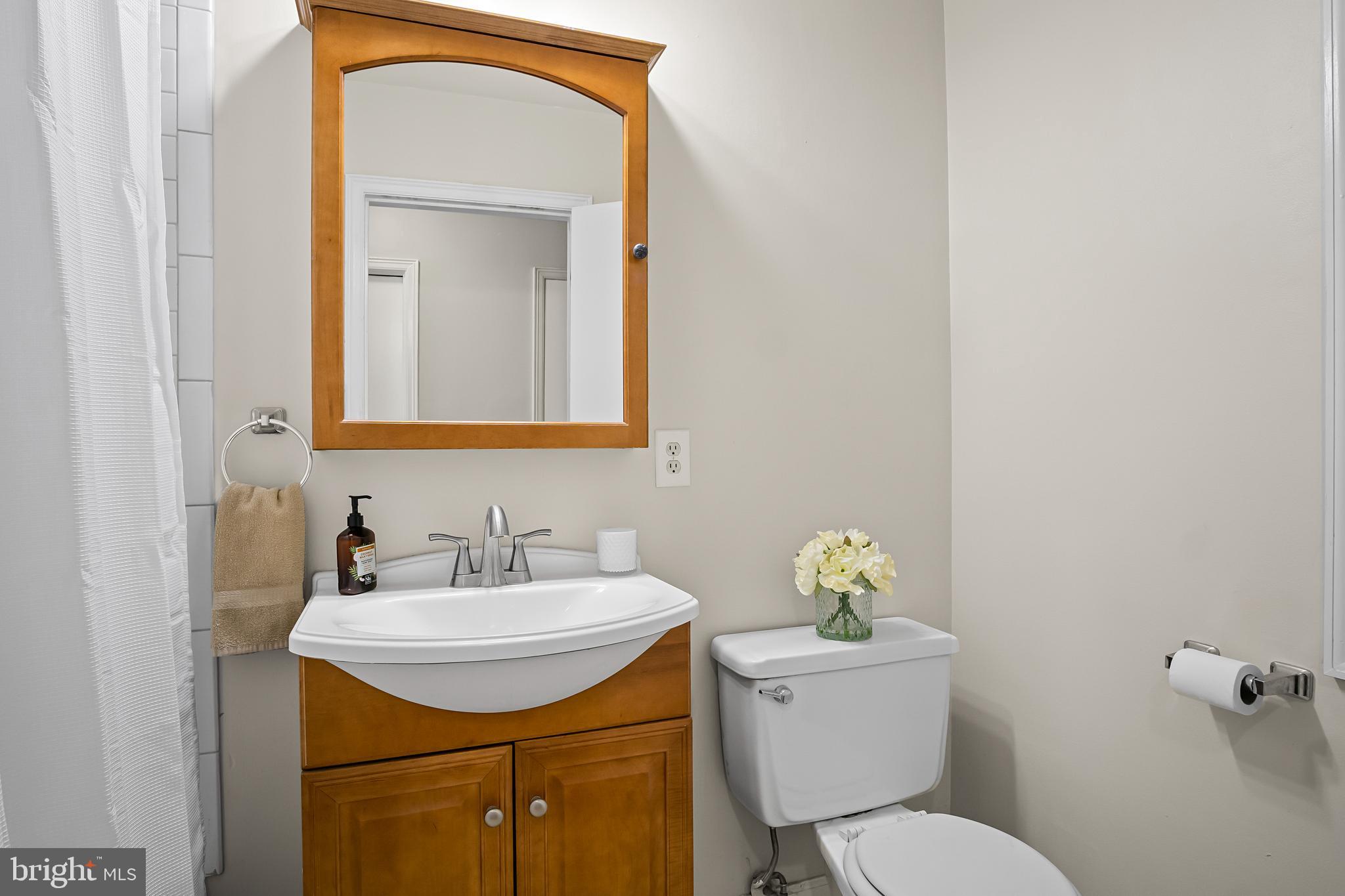 FOUNTAIN HEAD - Residential Lease