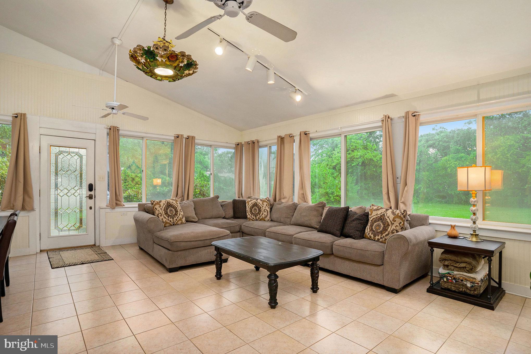 PARKLAND HGTS - Residential