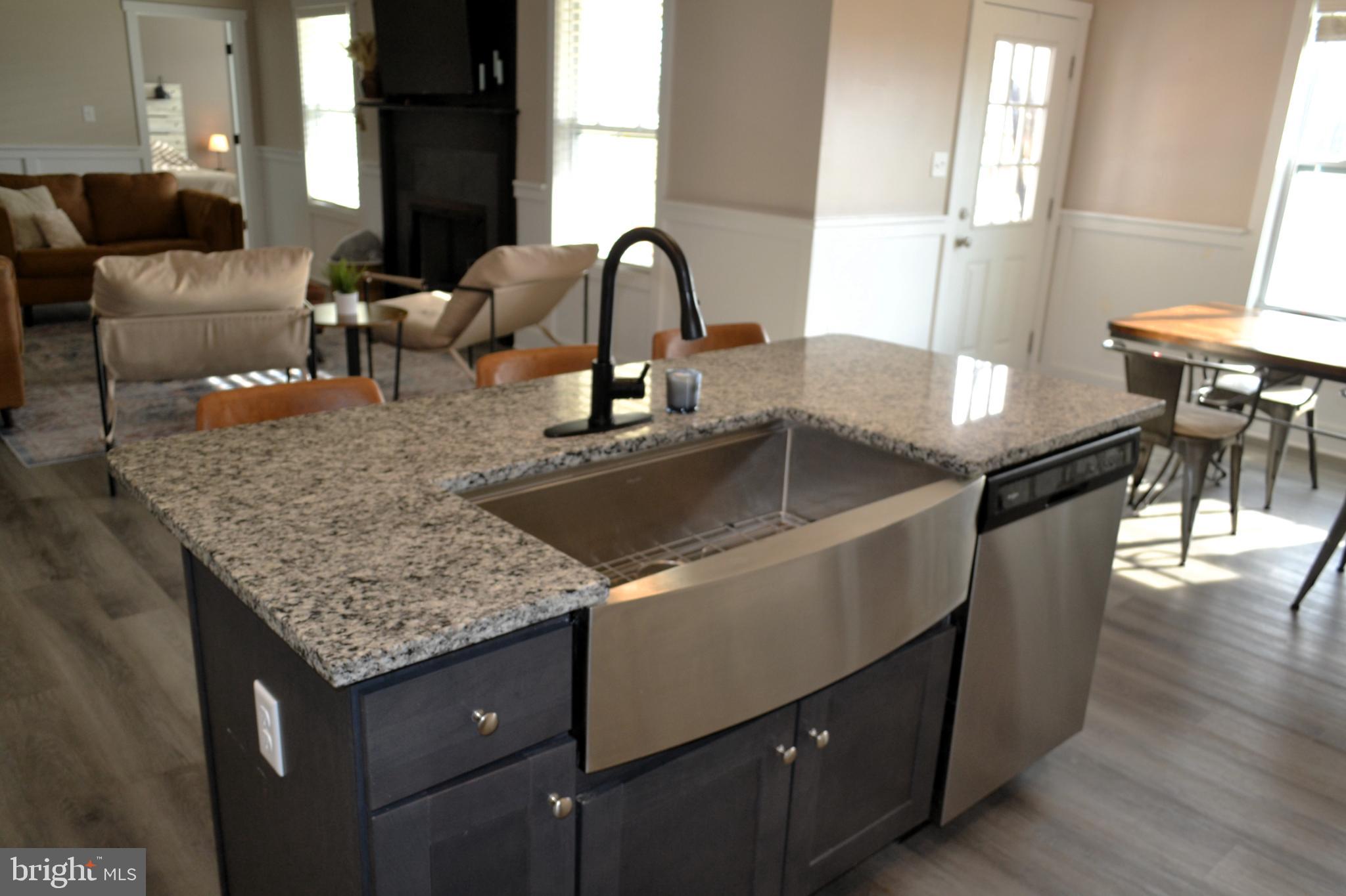 MILTON'S LANDING - Residential Lease