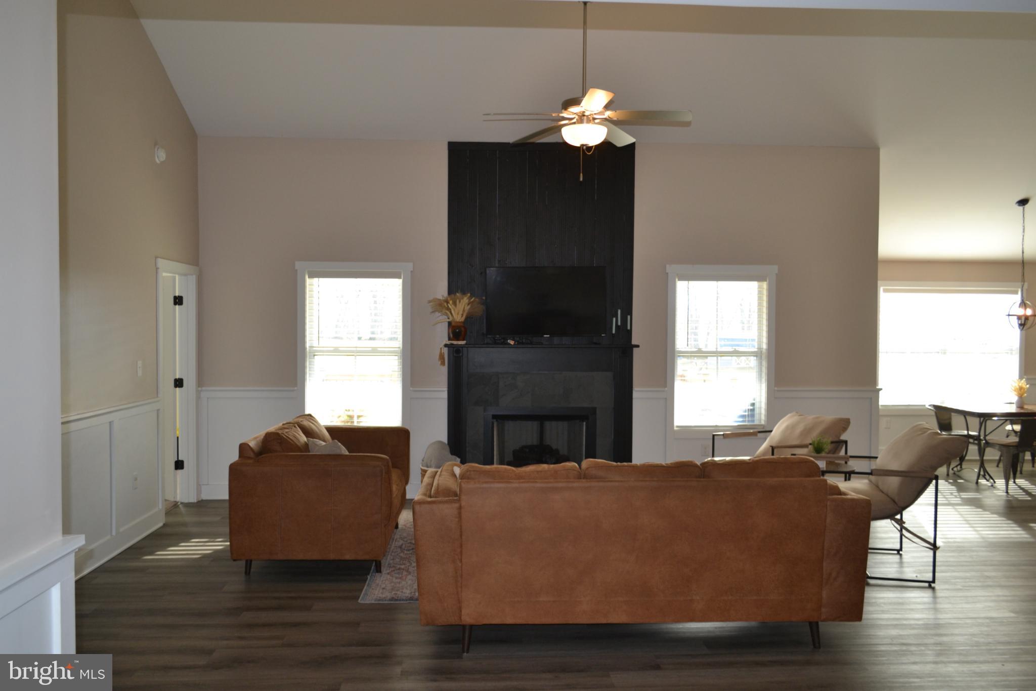 MILTON'S LANDING - Residential Lease