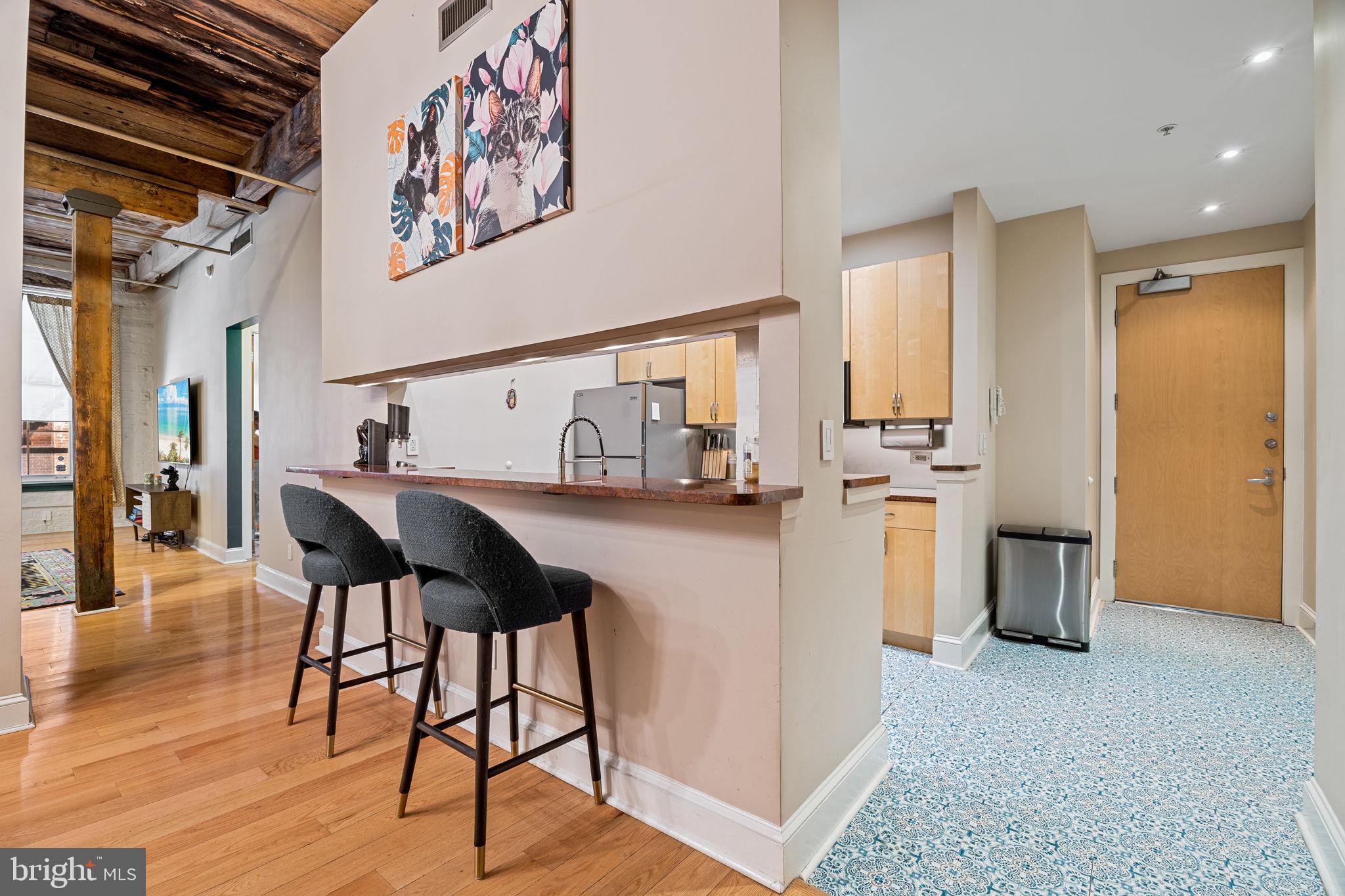 214 NEW STREET 18 B
