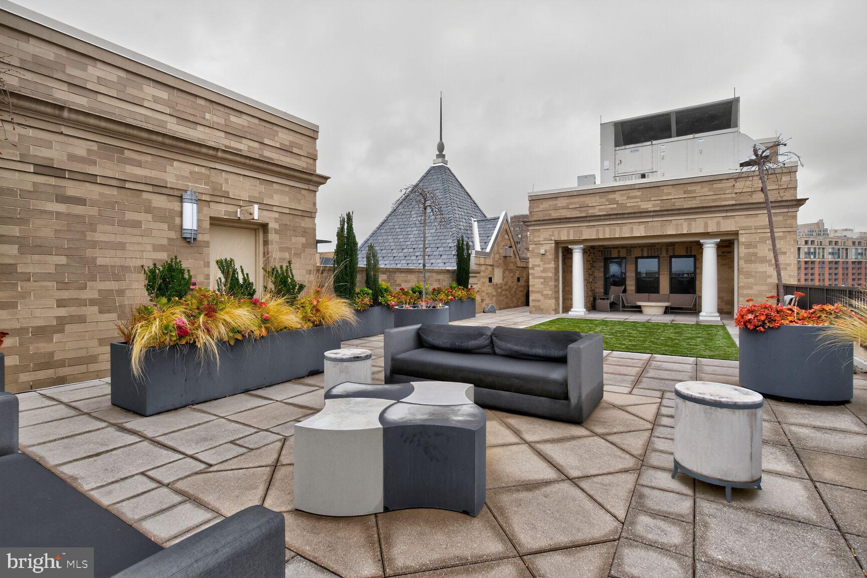 STONEHALL - Residential