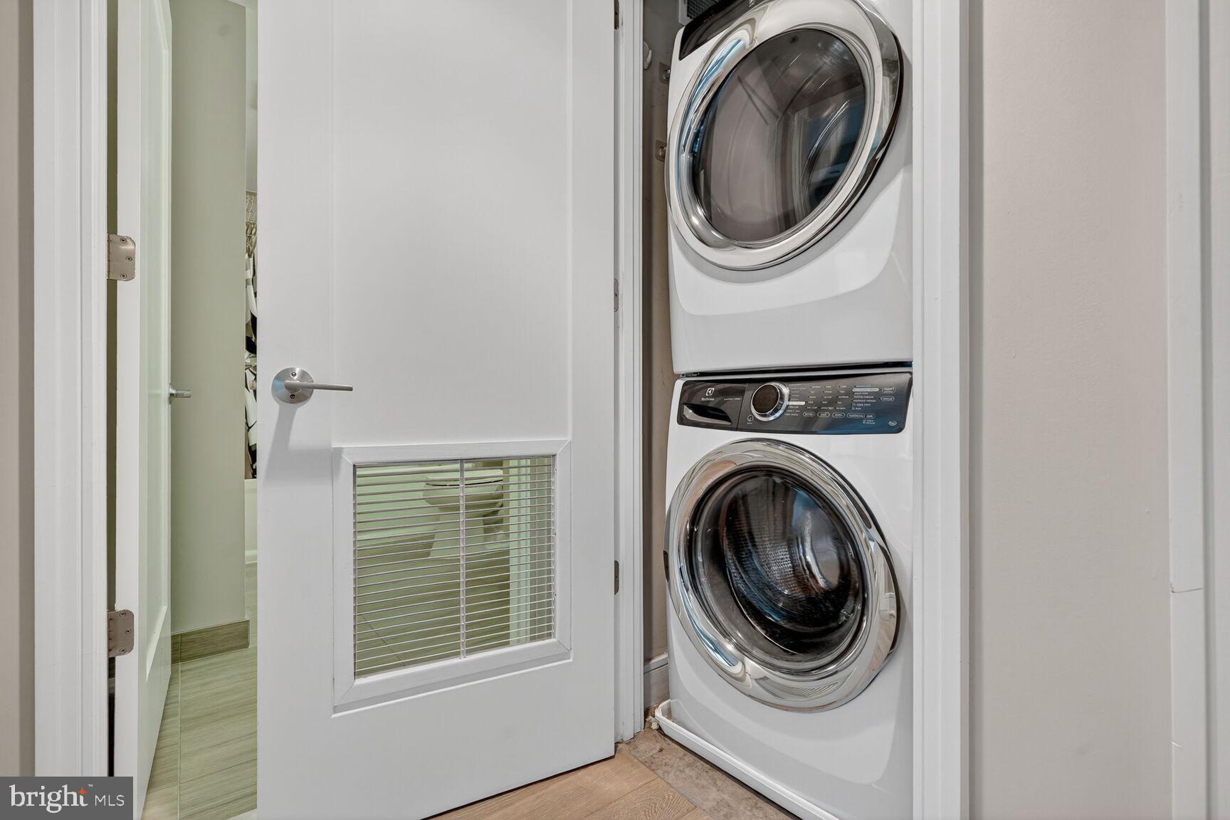 STONEHALL - Residential