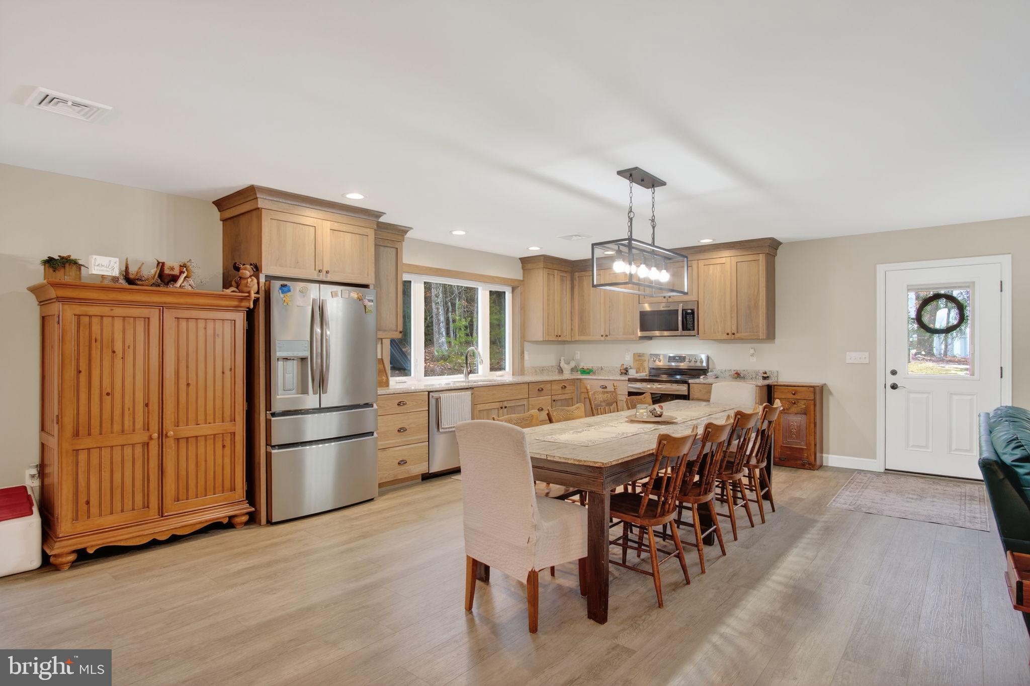 885 PEACH RIDGE ROAD