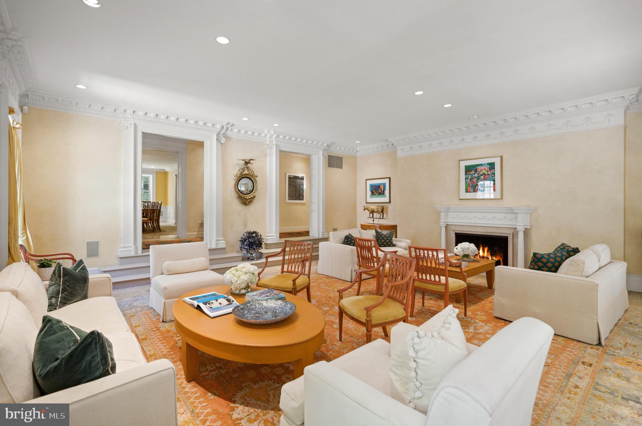 SPRING VALLEY - Residential