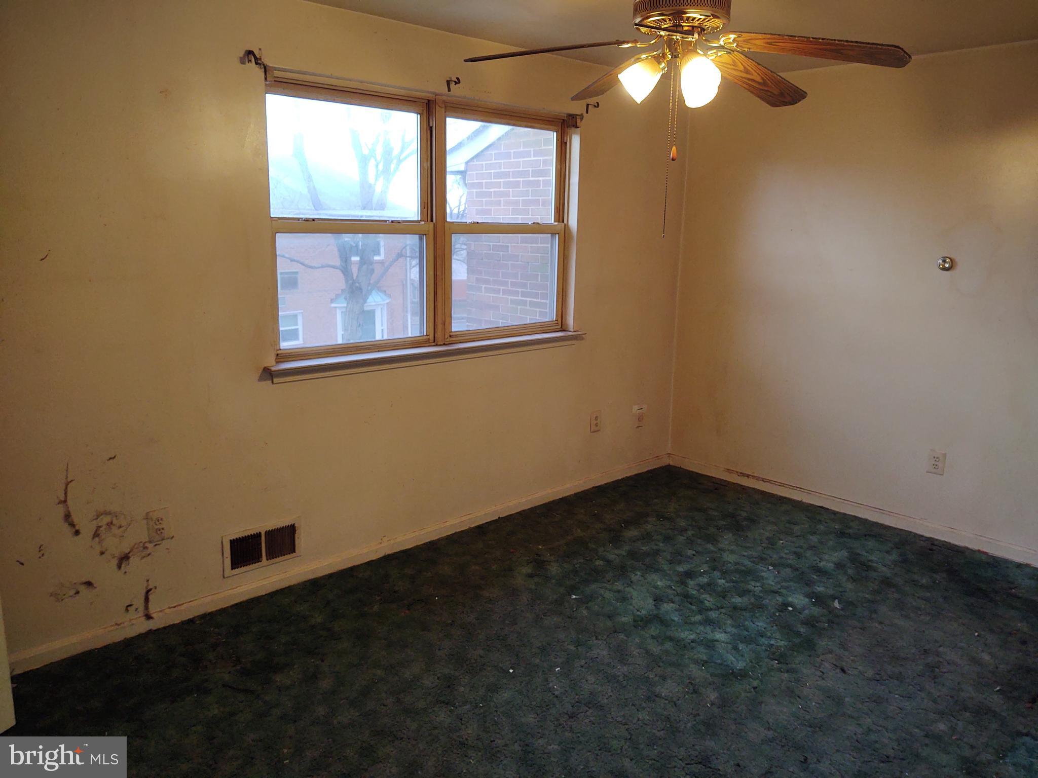 OLD TOWNE VILLAGE CONDOMINIUMS - Residential