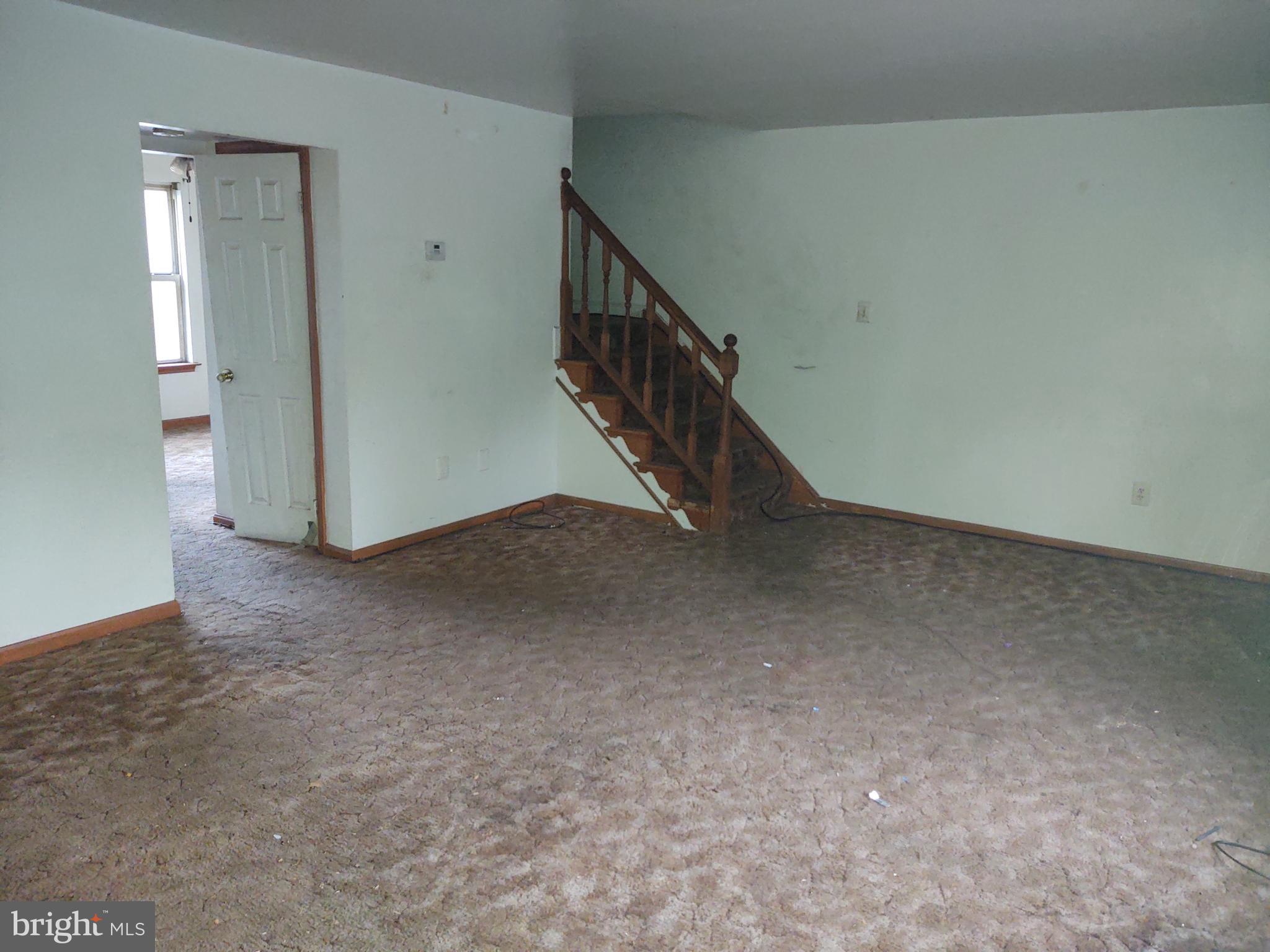 OLD TOWNE VILLAGE CONDOMINIUMS - Residential