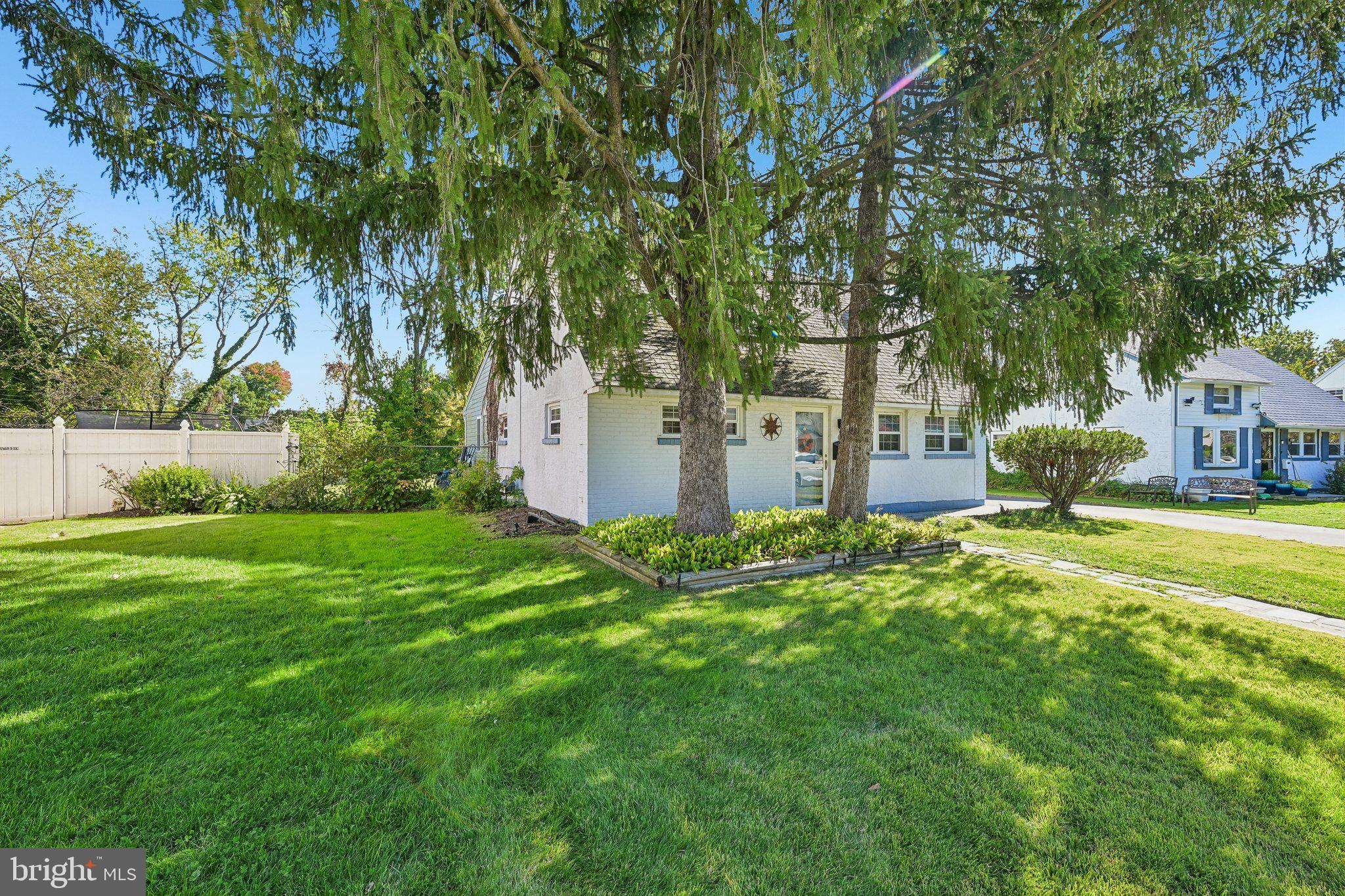 1012 MONTGOMERY ROAD