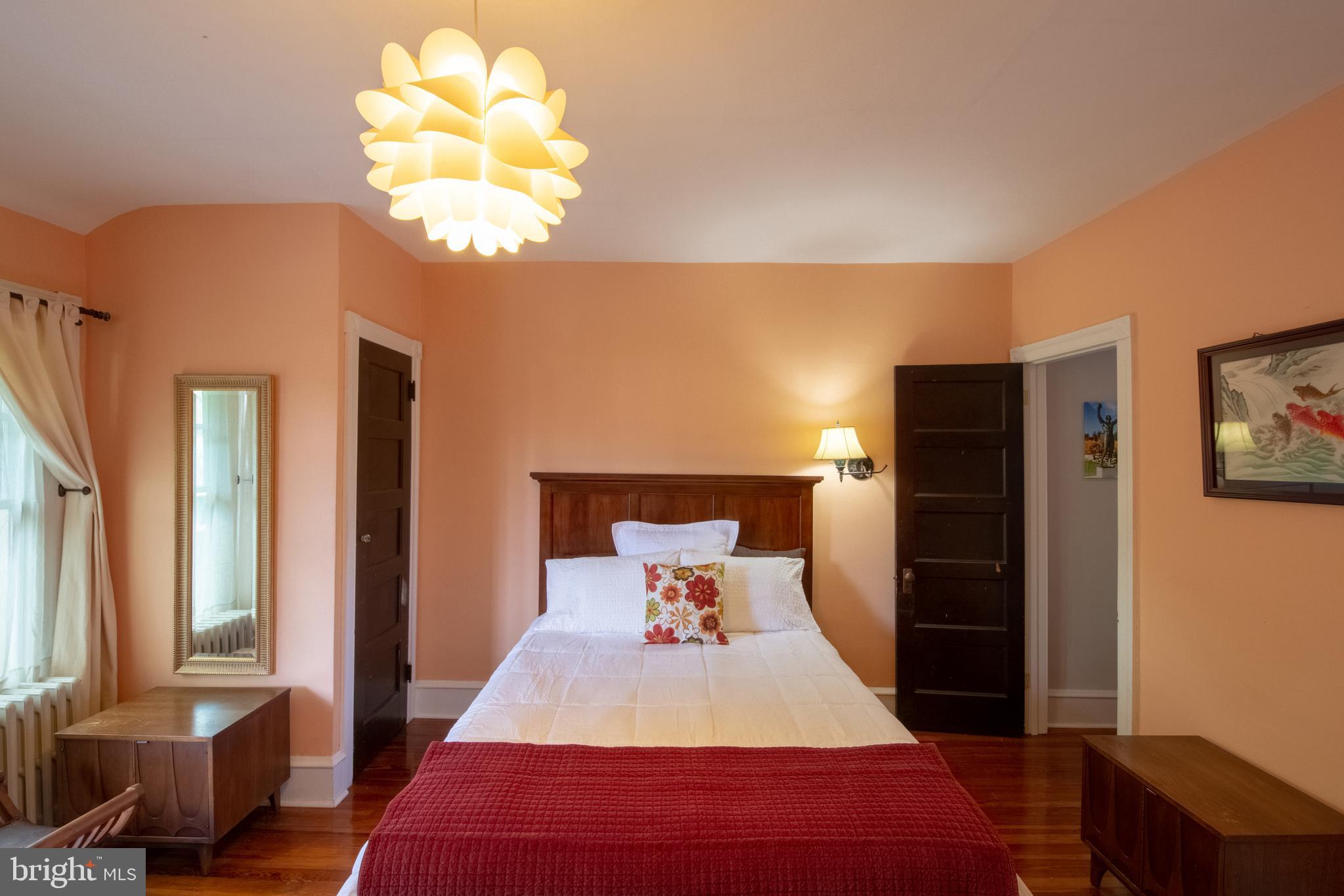 GIRARD ESTATES - Residential