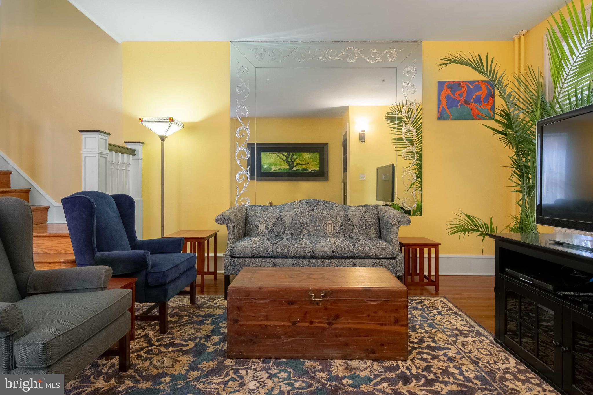 GIRARD ESTATES - Residential