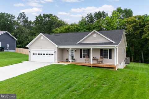 267 LEOLA LOOP STANLEY VA 22851