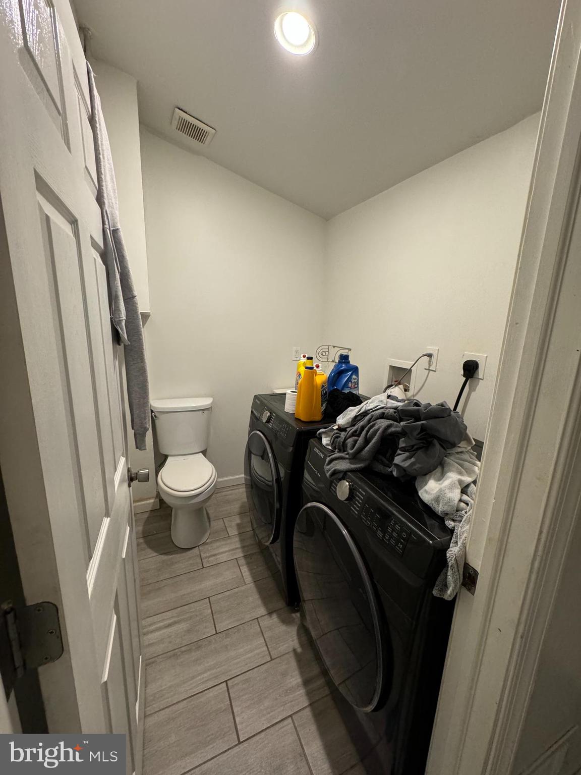 PHILADELPHIA - Residential