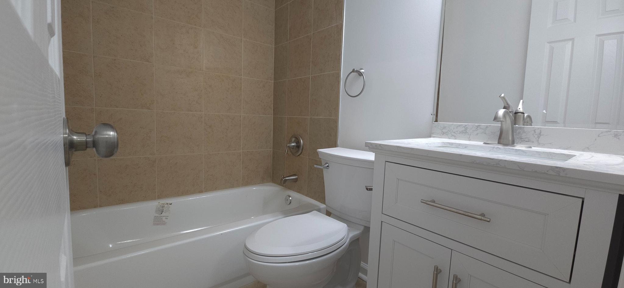 BROOKWOOD - Residential Lease