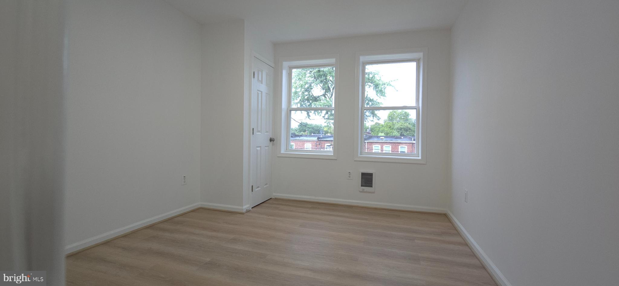 BROOKWOOD - Residential Lease