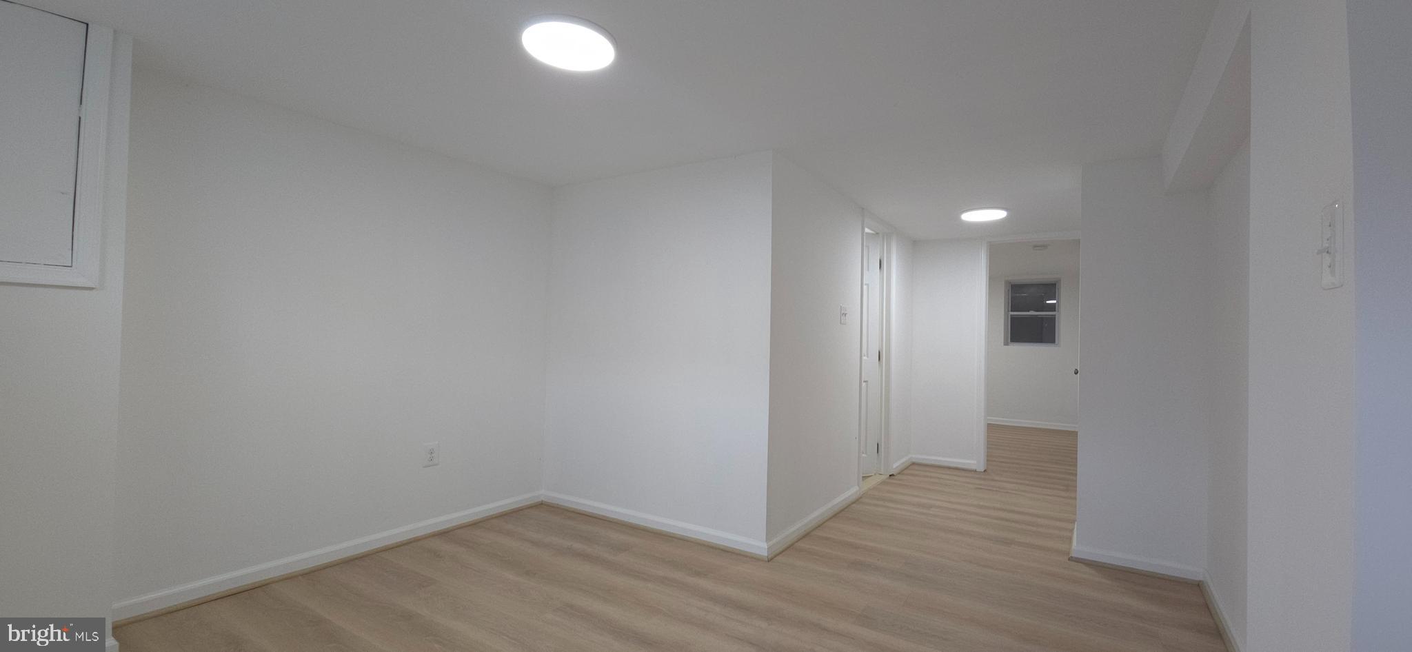 BROOKWOOD - Residential Lease