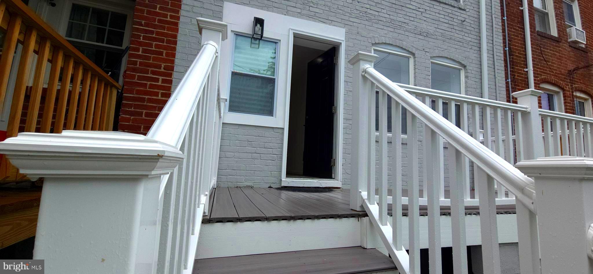 BROOKWOOD - Residential Lease