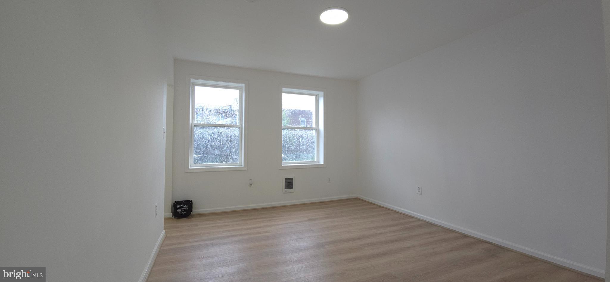 BROOKWOOD - Residential Lease