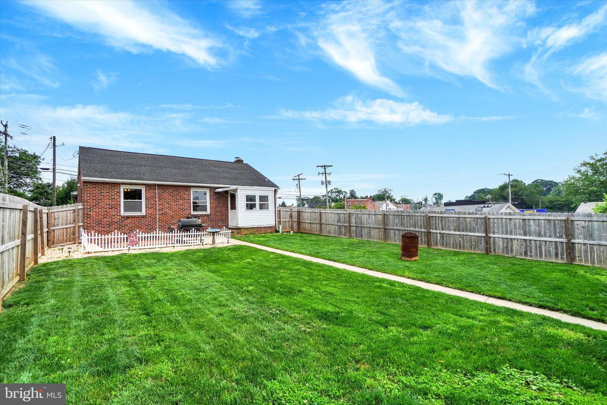 YORK NEW SALEM - Residential