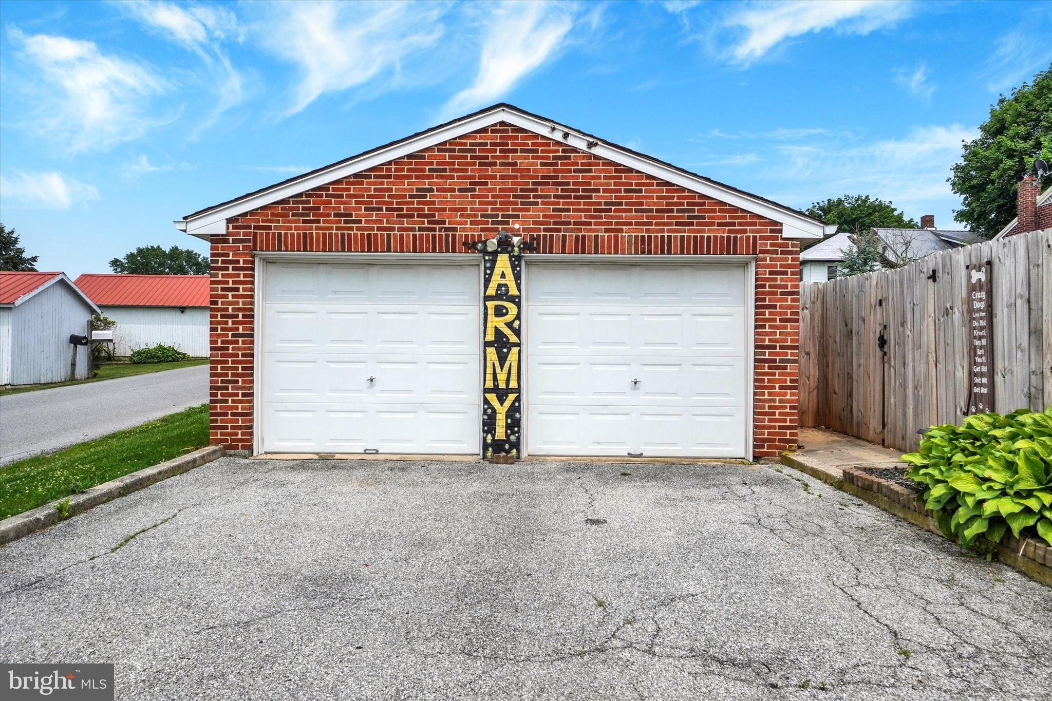 YORK NEW SALEM - Residential