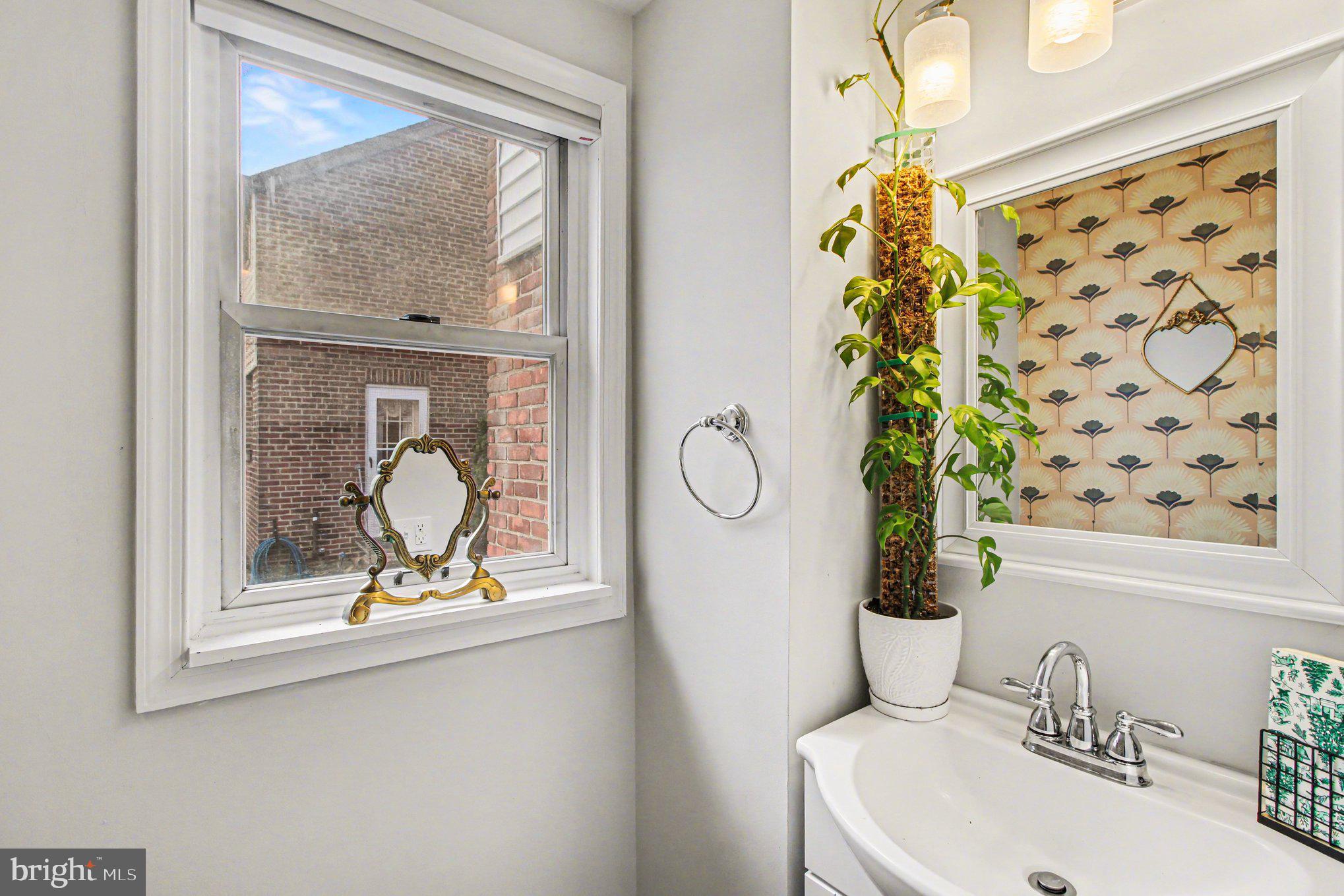 MILMONT PARK - Residential