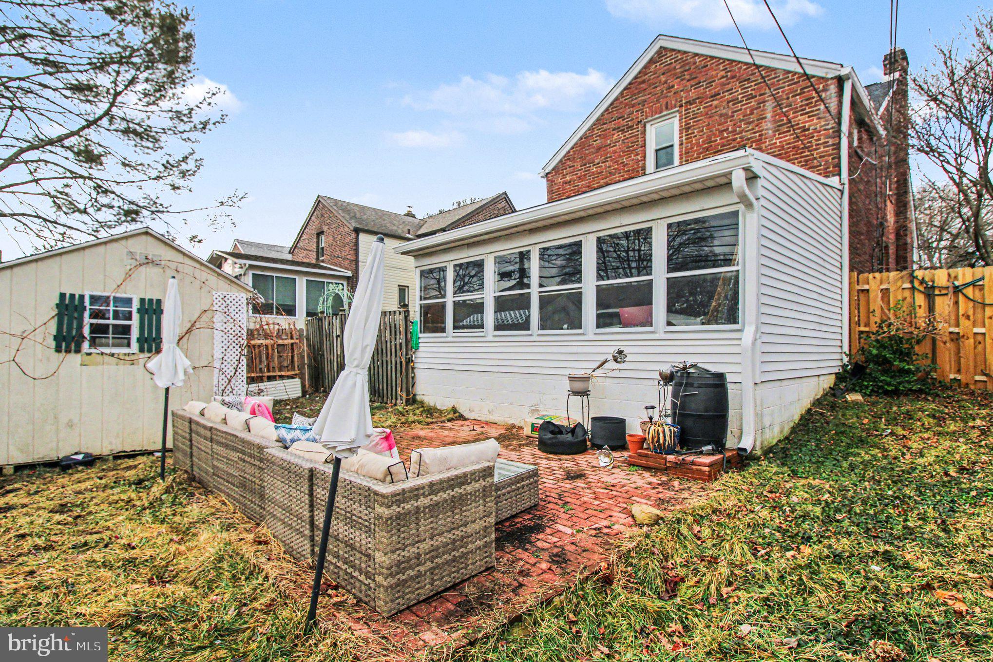 MILMONT PARK - Residential