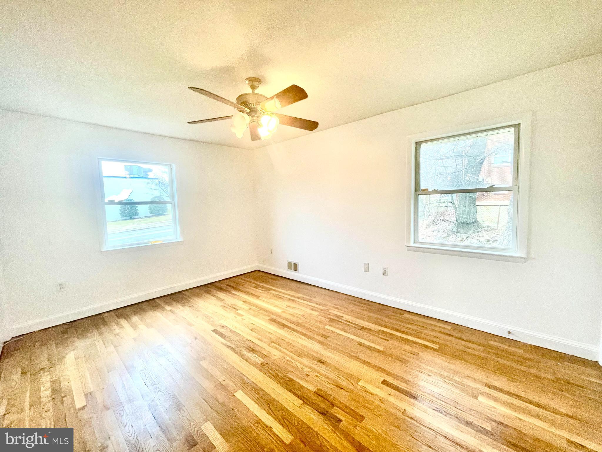 ARDMORE VILLAGE - Residential Lease