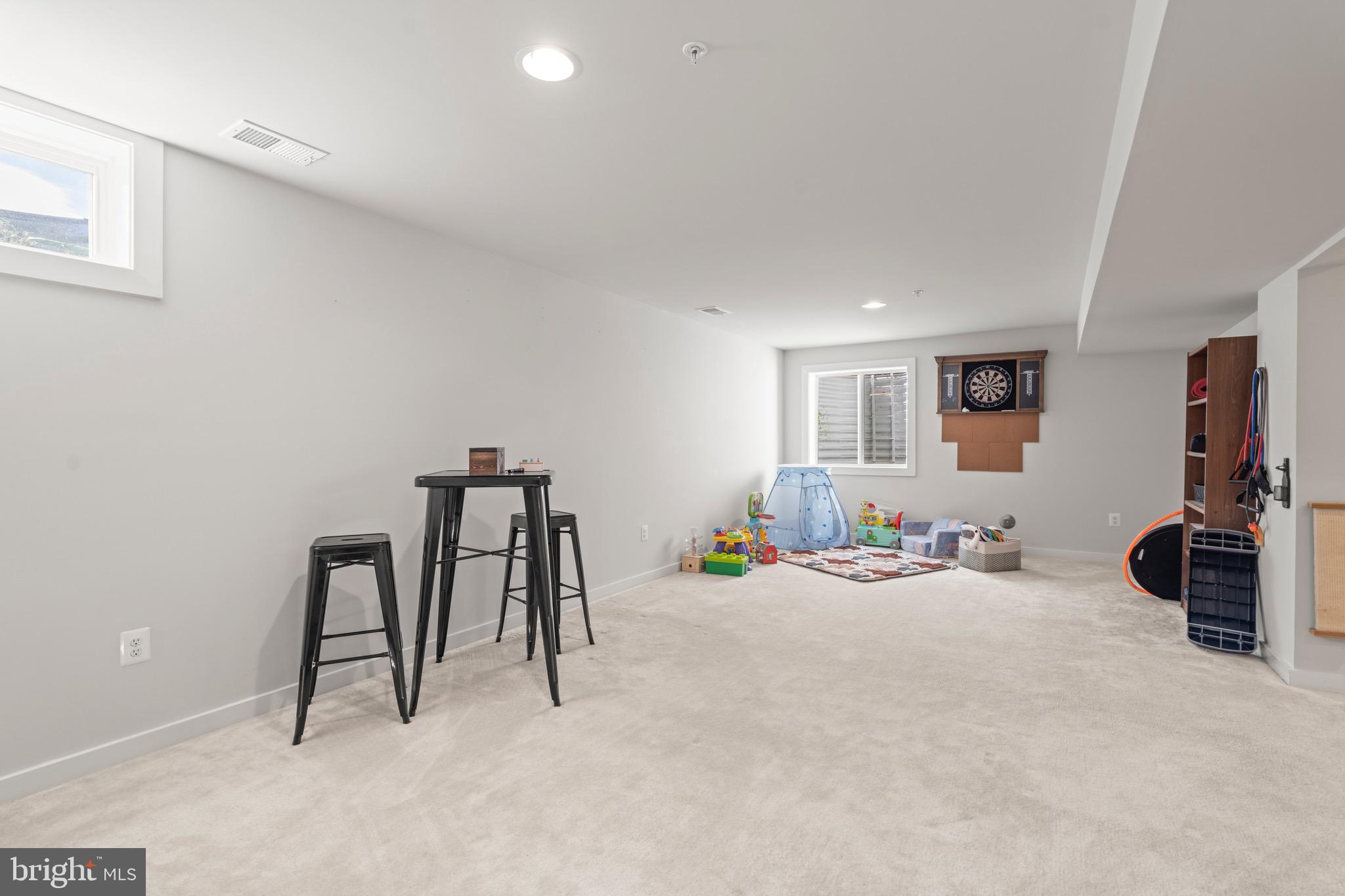 TUSCARORA CREEK - Residential