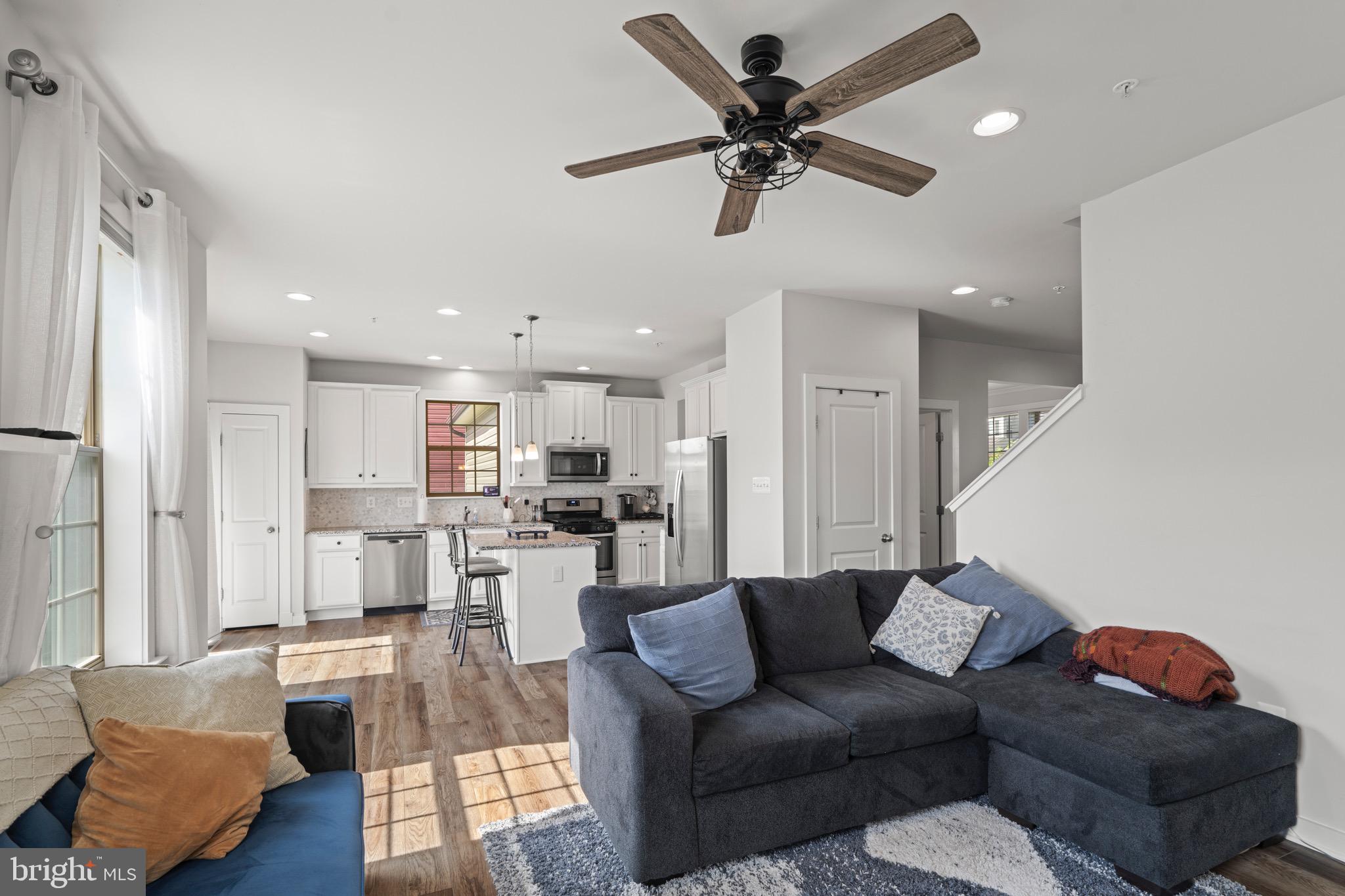 TUSCARORA CREEK - Residential