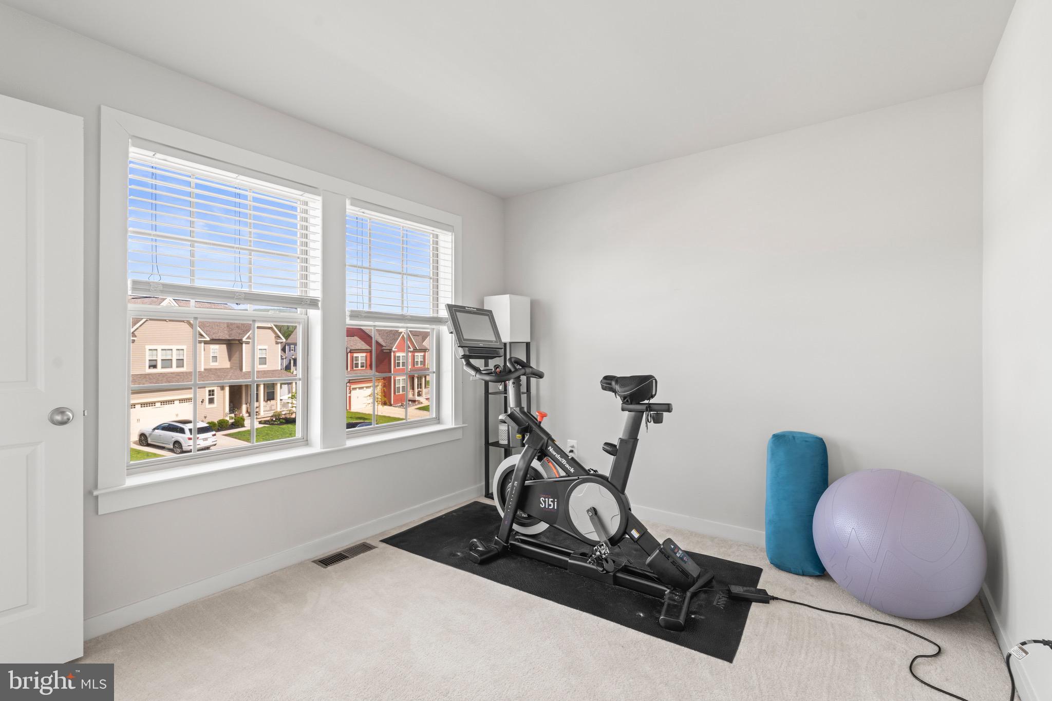 TUSCARORA CREEK - Residential