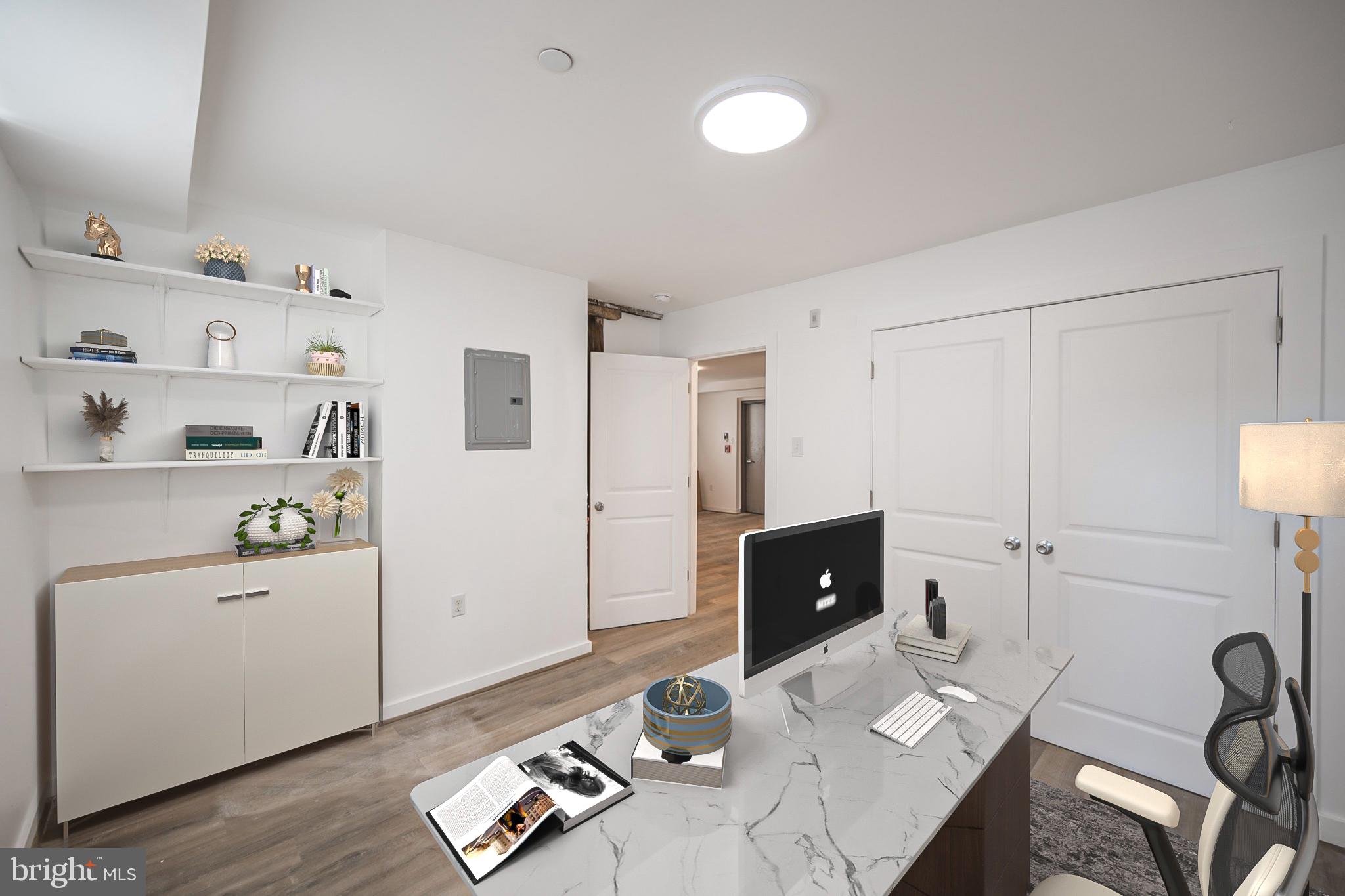 711 W THOMPSON STREET UNIT 1F