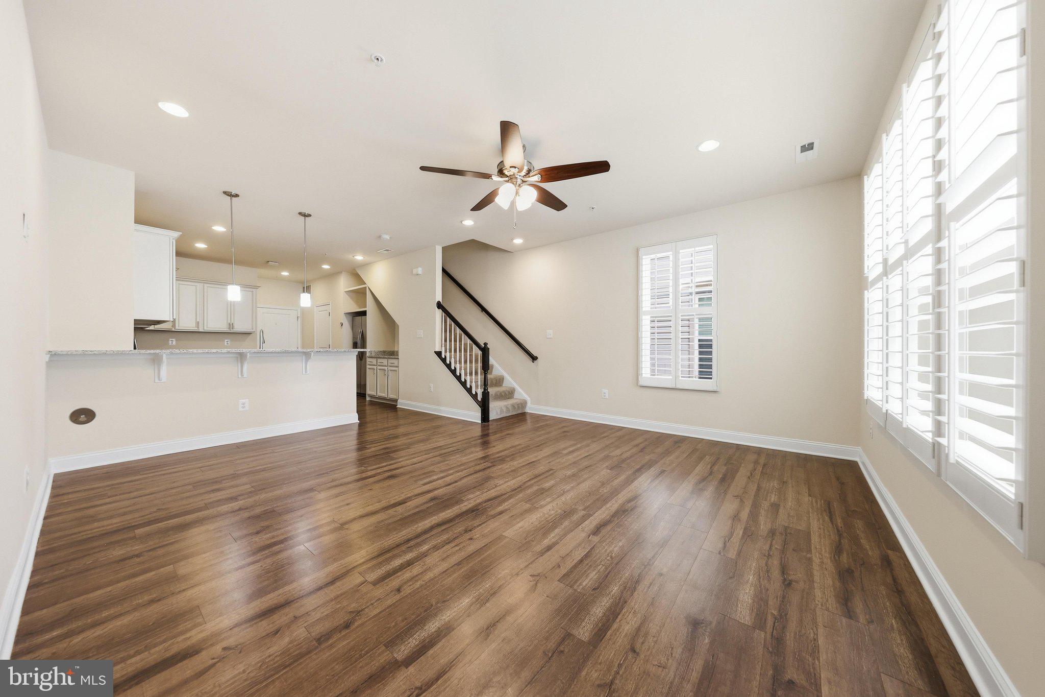 5017 JUDICIAL WAY
