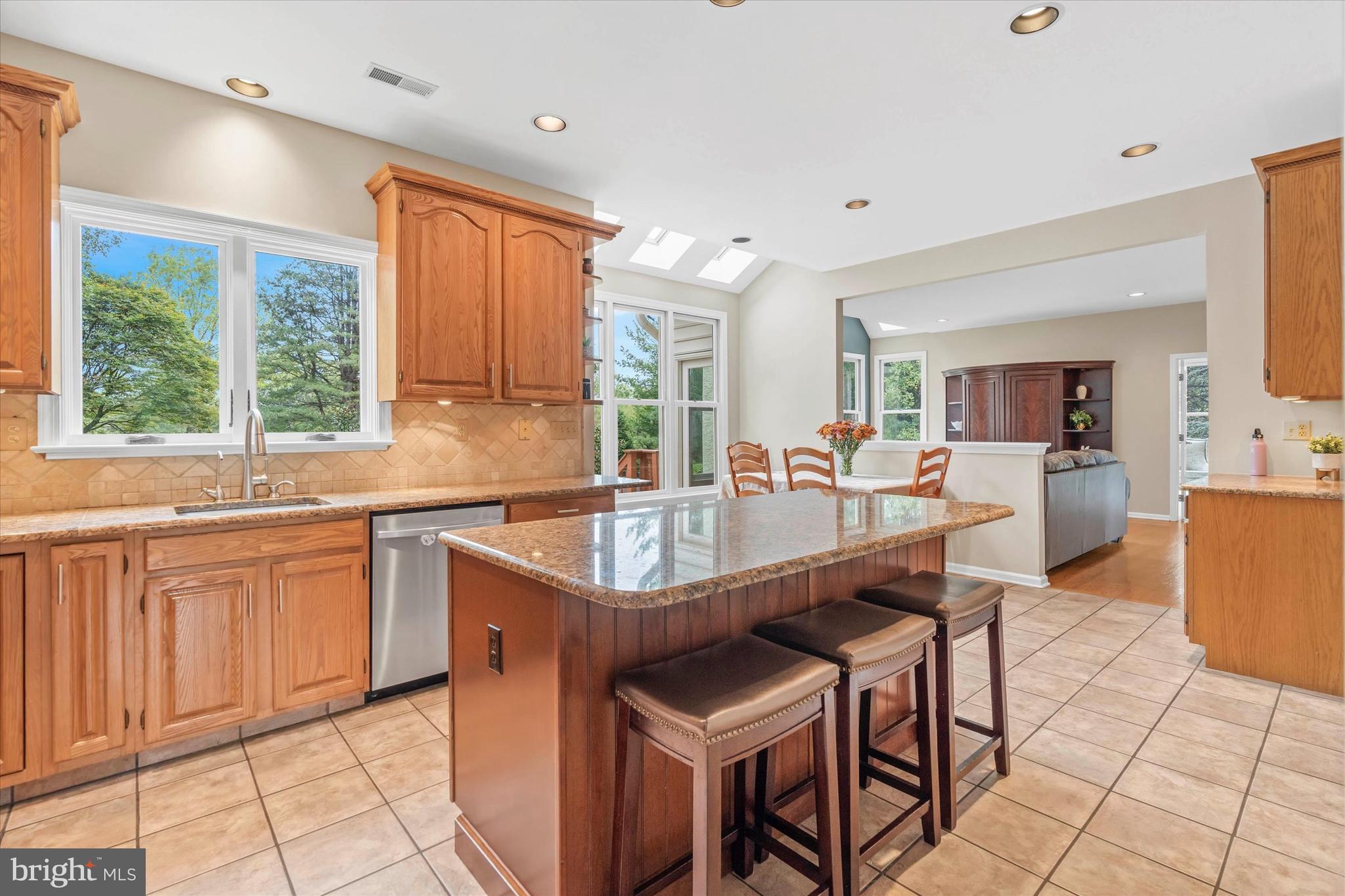 BLUE ROCK MEADOWS - Residential