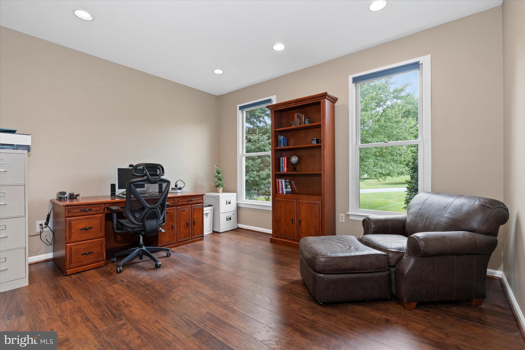 BLUE ROCK MEADOWS - Residential