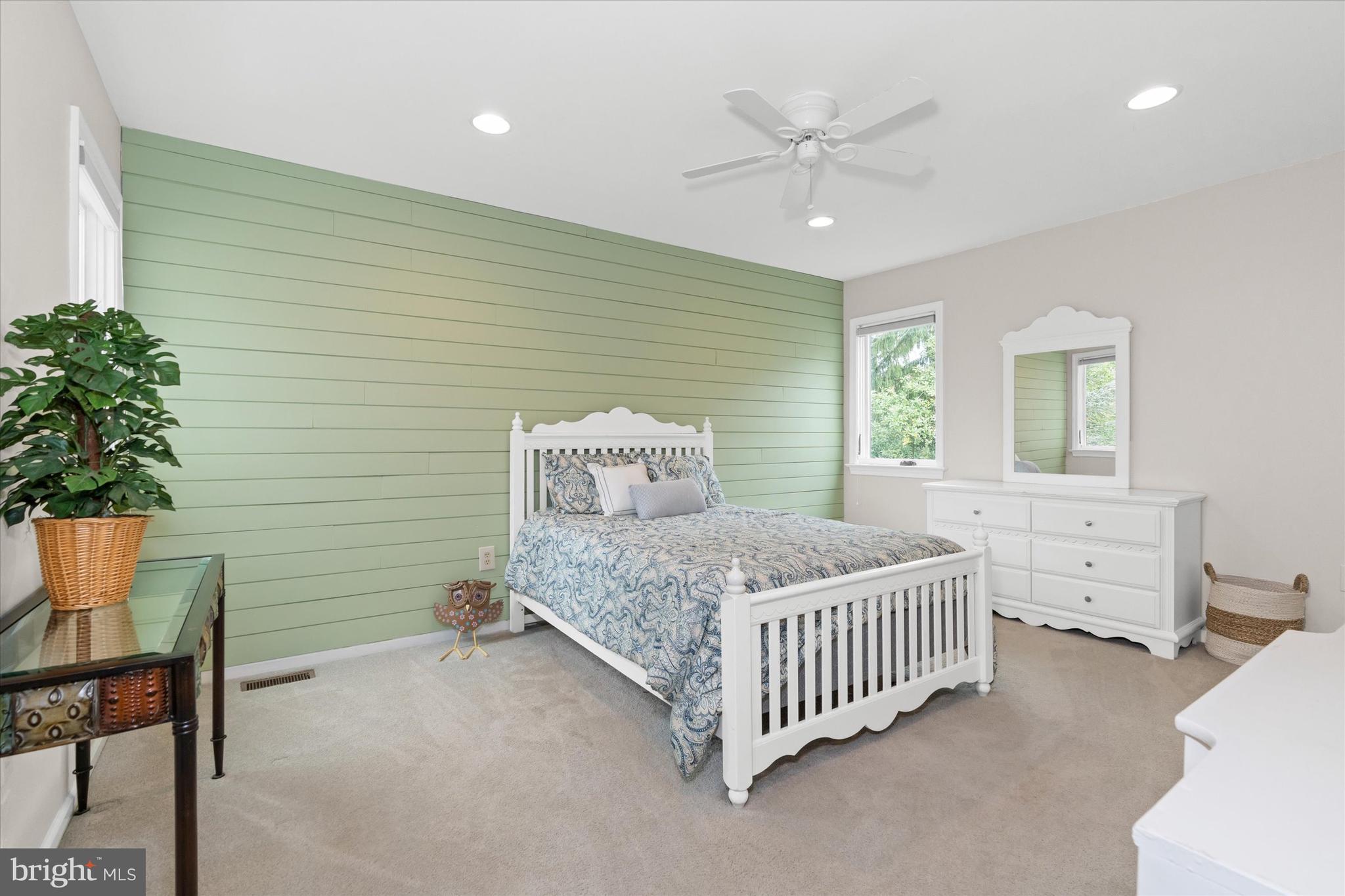 BLUE ROCK MEADOWS - Residential