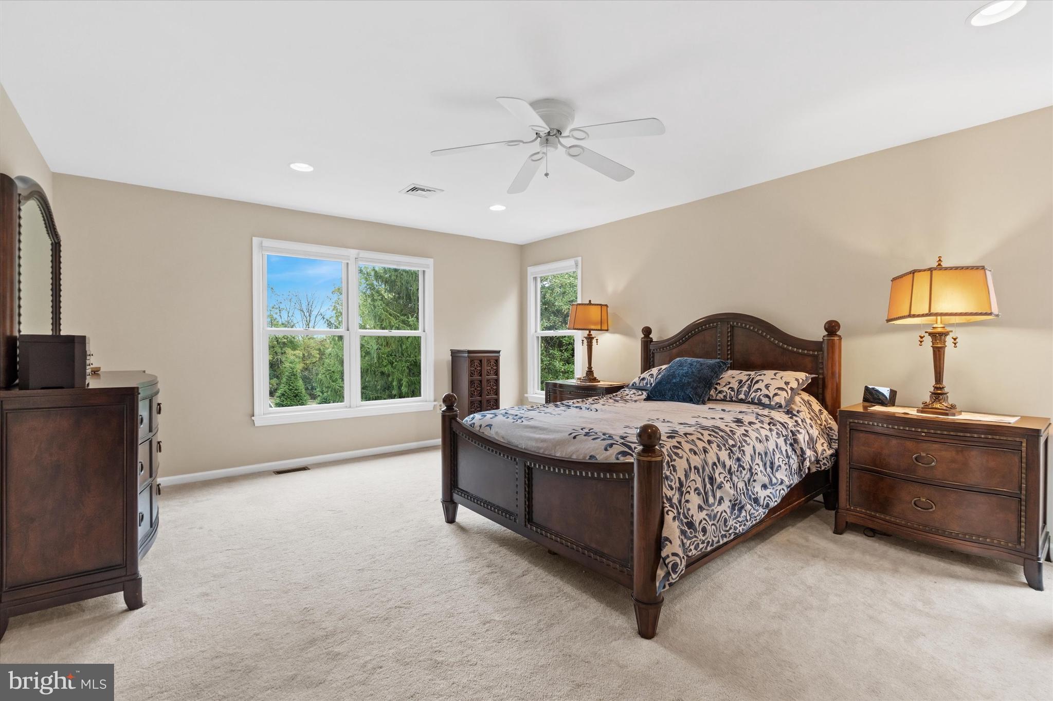 BLUE ROCK MEADOWS - Residential