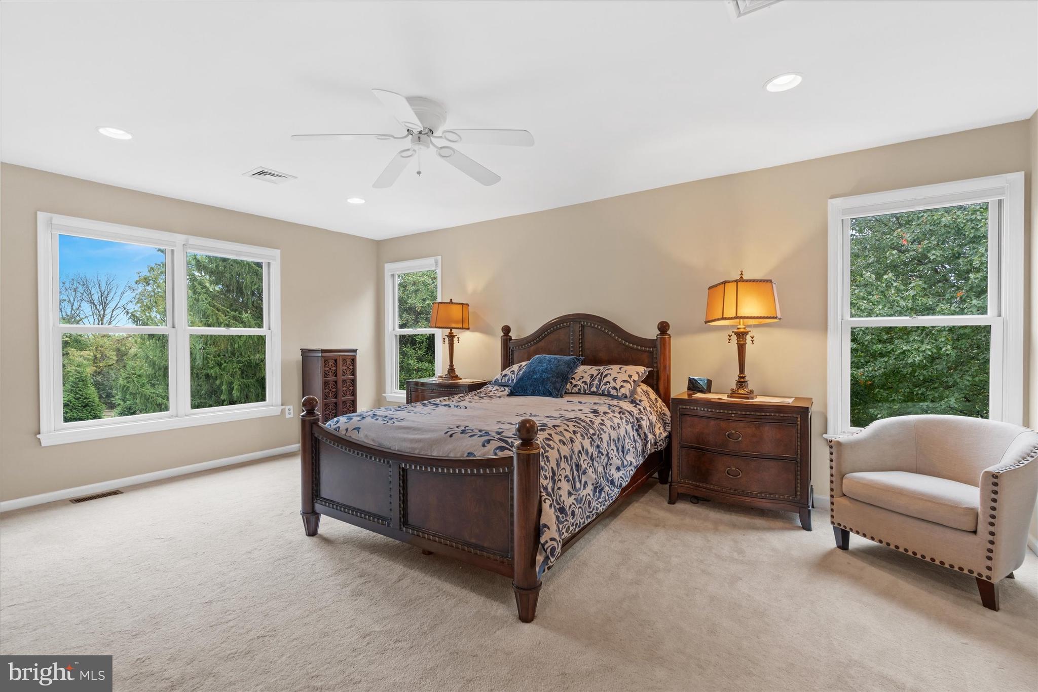 BLUE ROCK MEADOWS - Residential