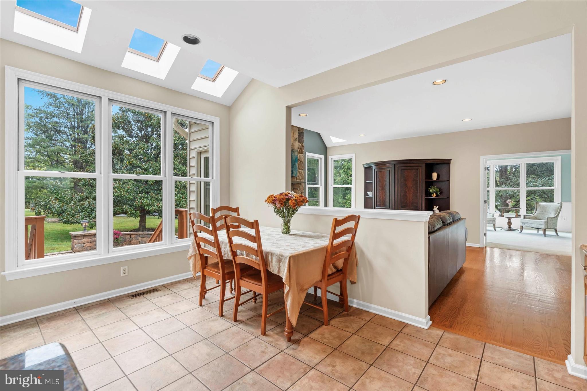 BLUE ROCK MEADOWS - Residential